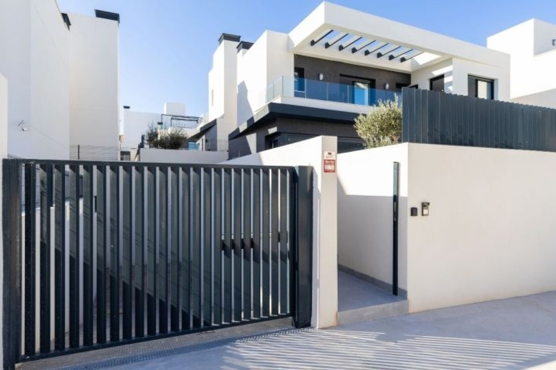 Resale - Freistehende Villa -
Algorfa