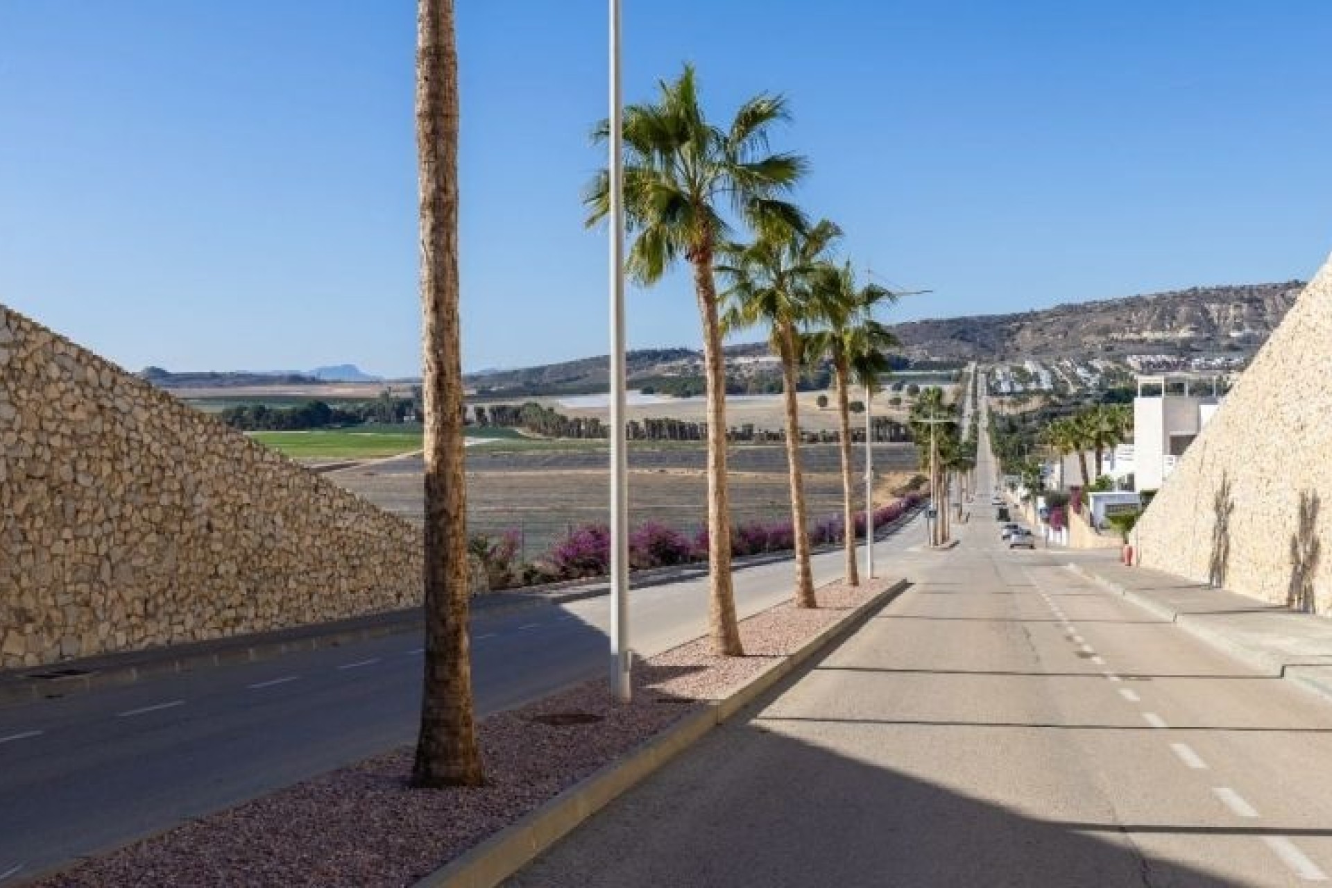 Resale - Freistehende Villa -
Algorfa