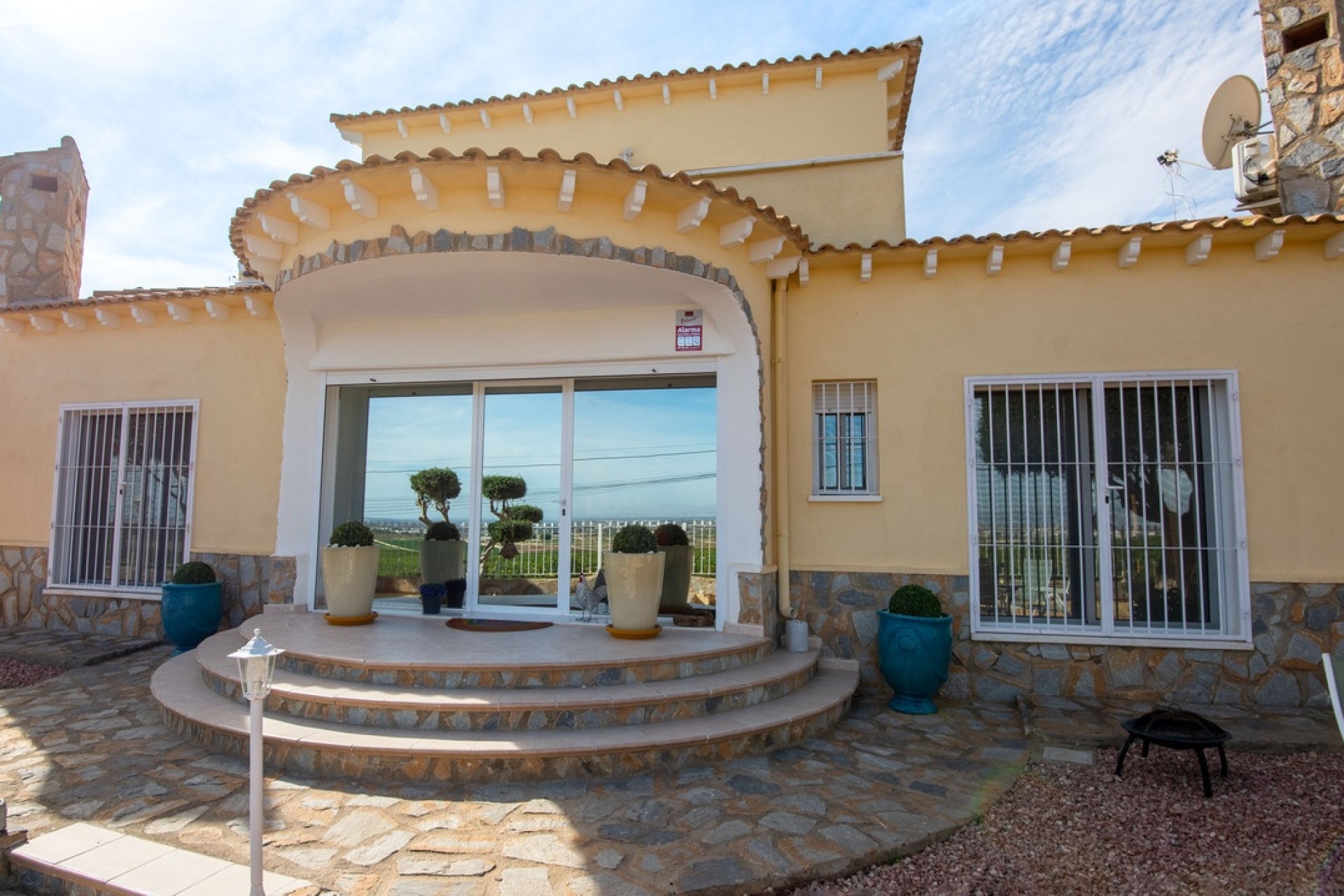 Resale - Freistehende Villa -
Algorfa