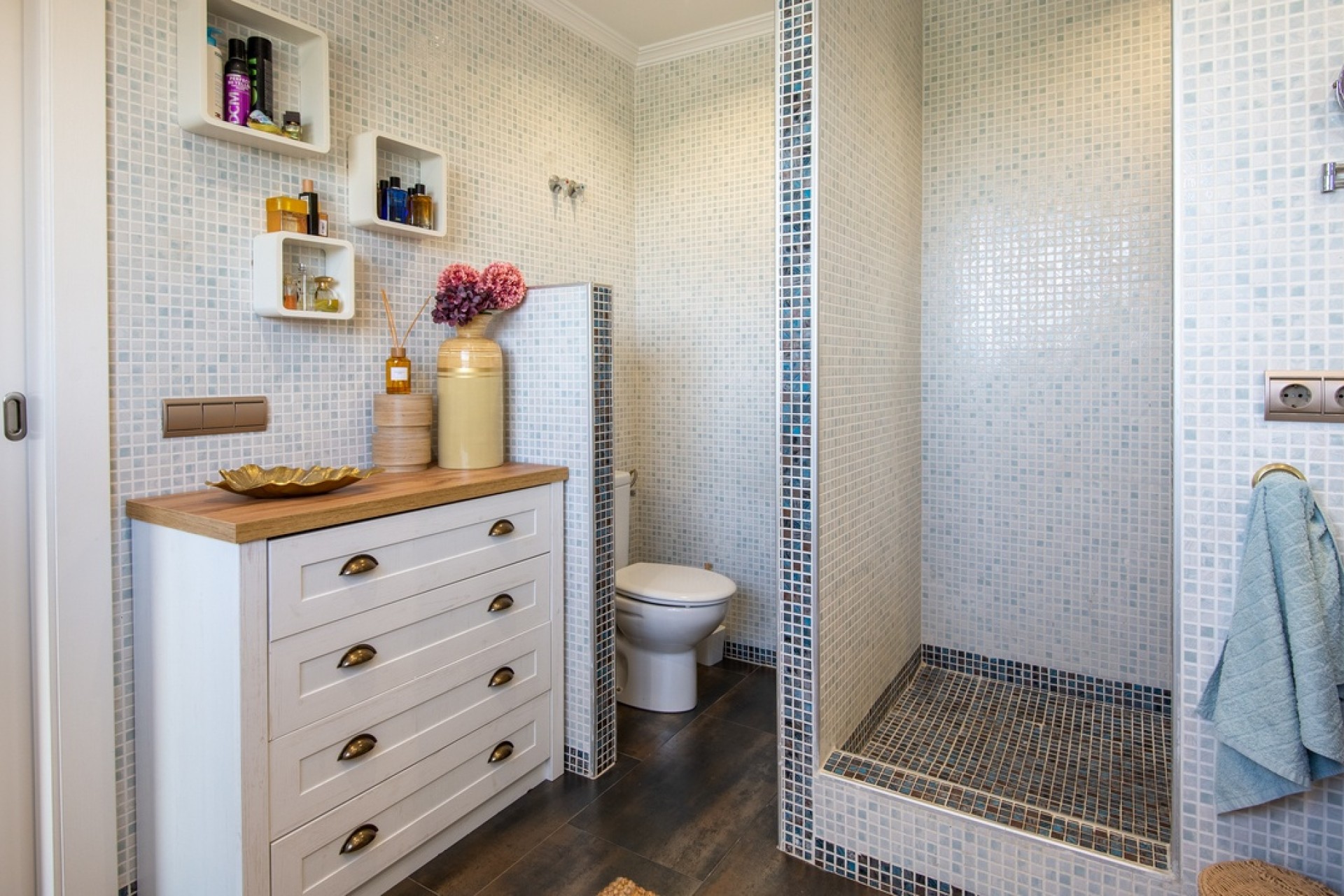 Resale - Freistehende Villa -
Algorfa