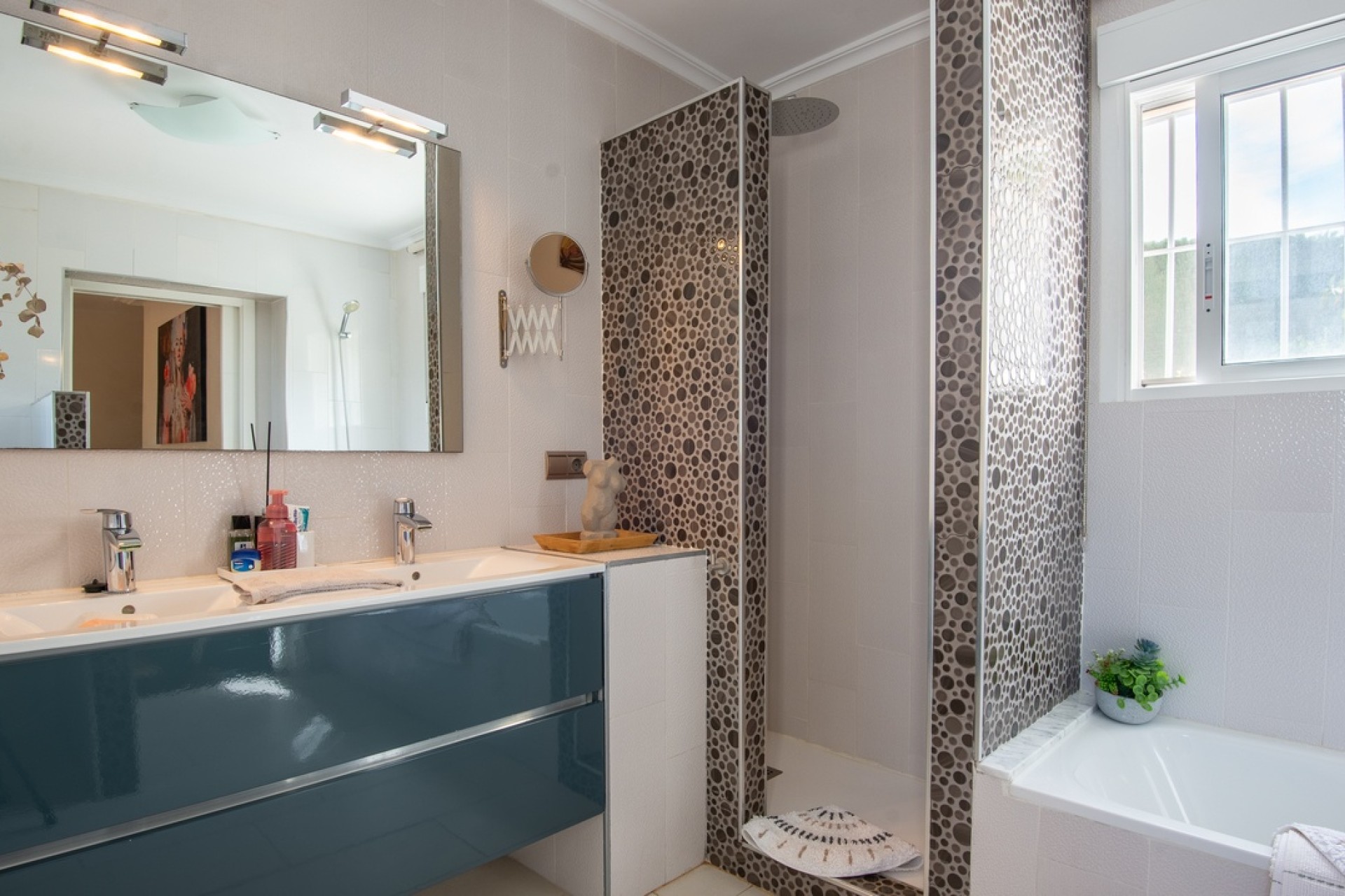 Resale - Freistehende Villa -
Algorfa