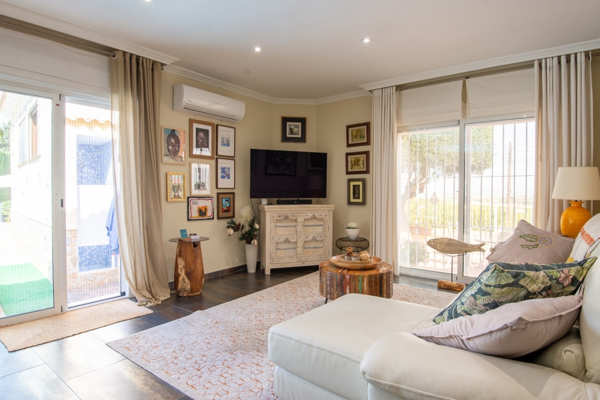 Resale - Freistehende Villa -
Algorfa