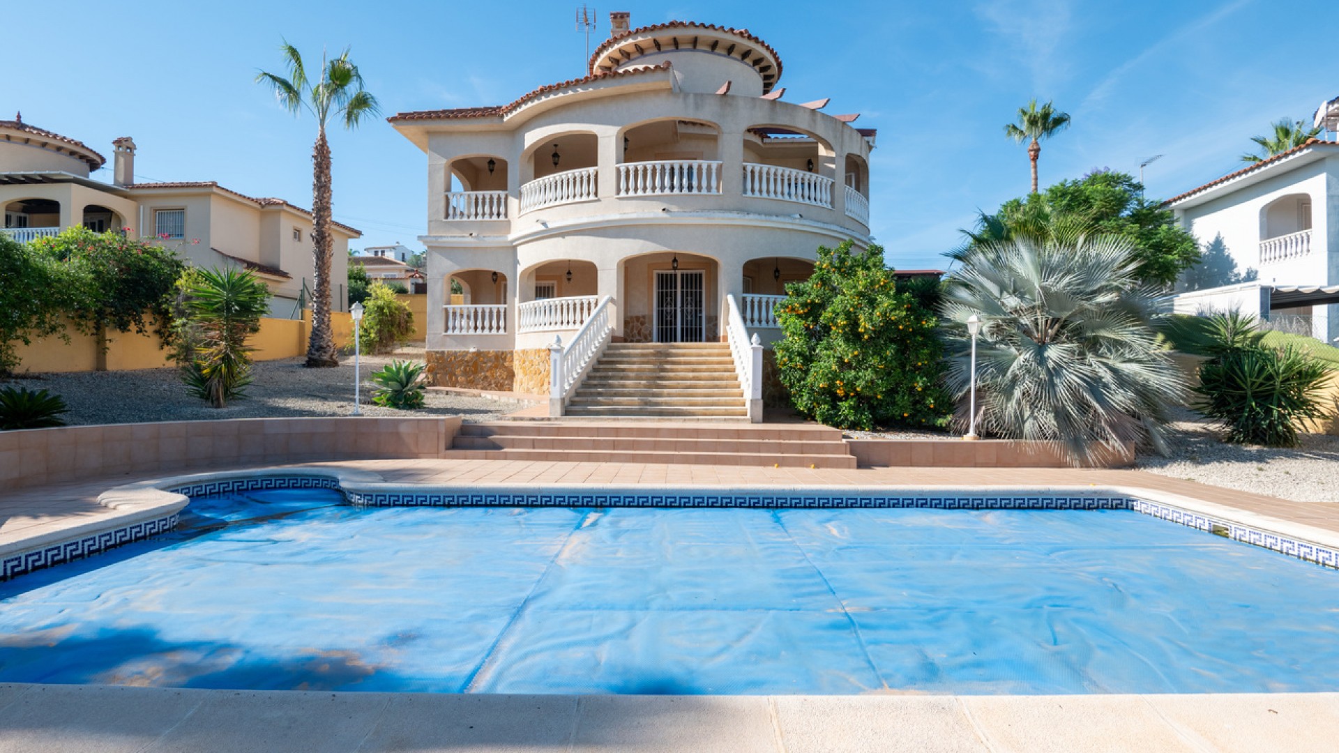 Resale - Freistehende Villa -
Algorfa