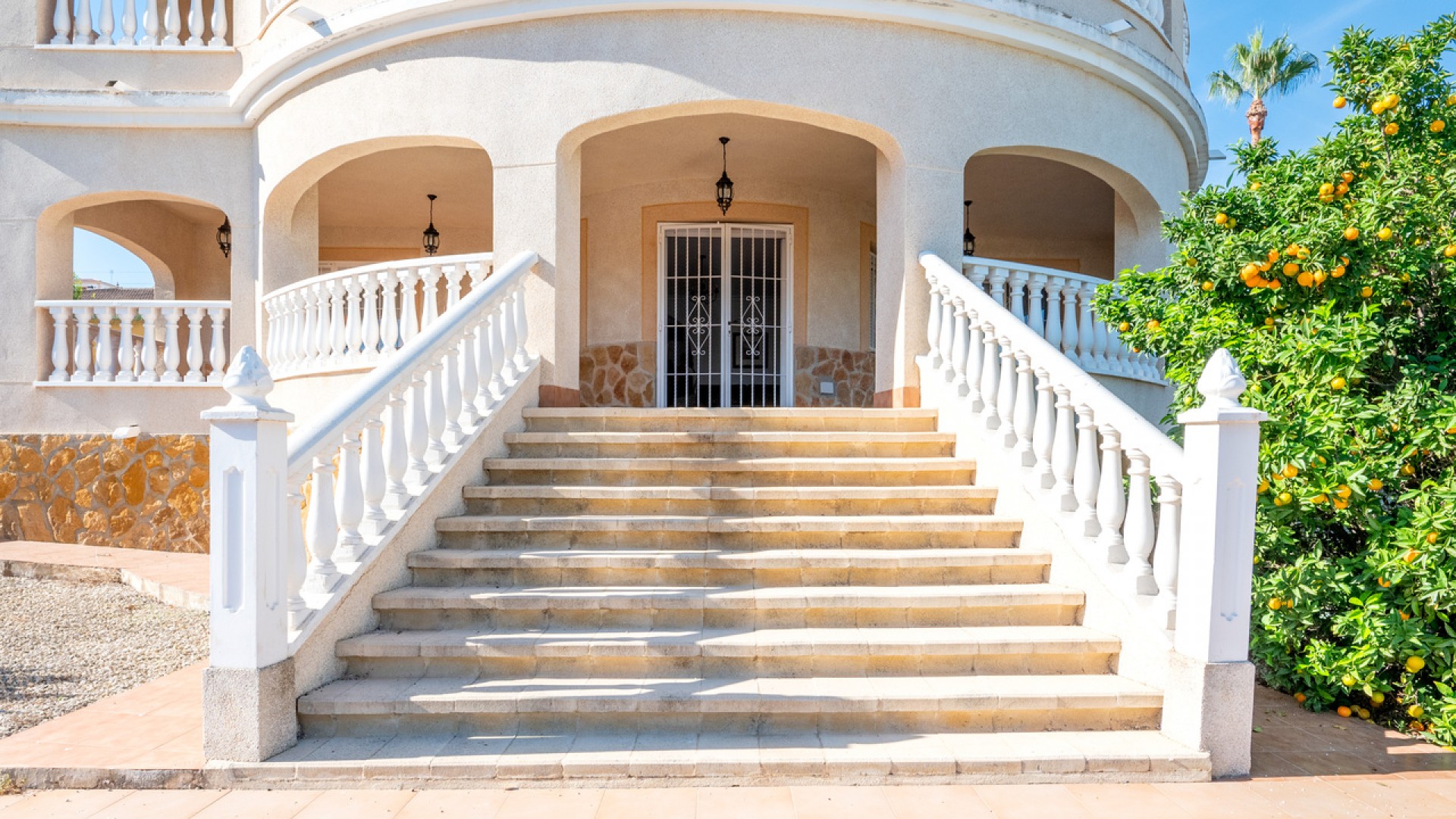 Resale - Freistehende Villa -
Algorfa