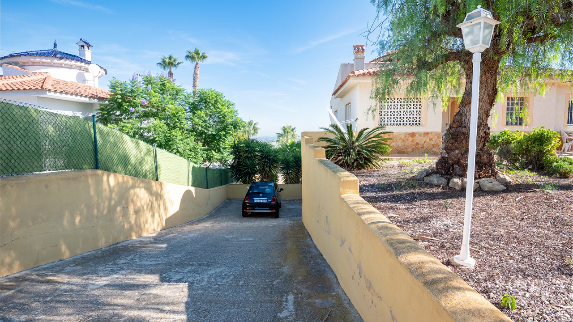 Resale - Freistehende Villa -
Algorfa