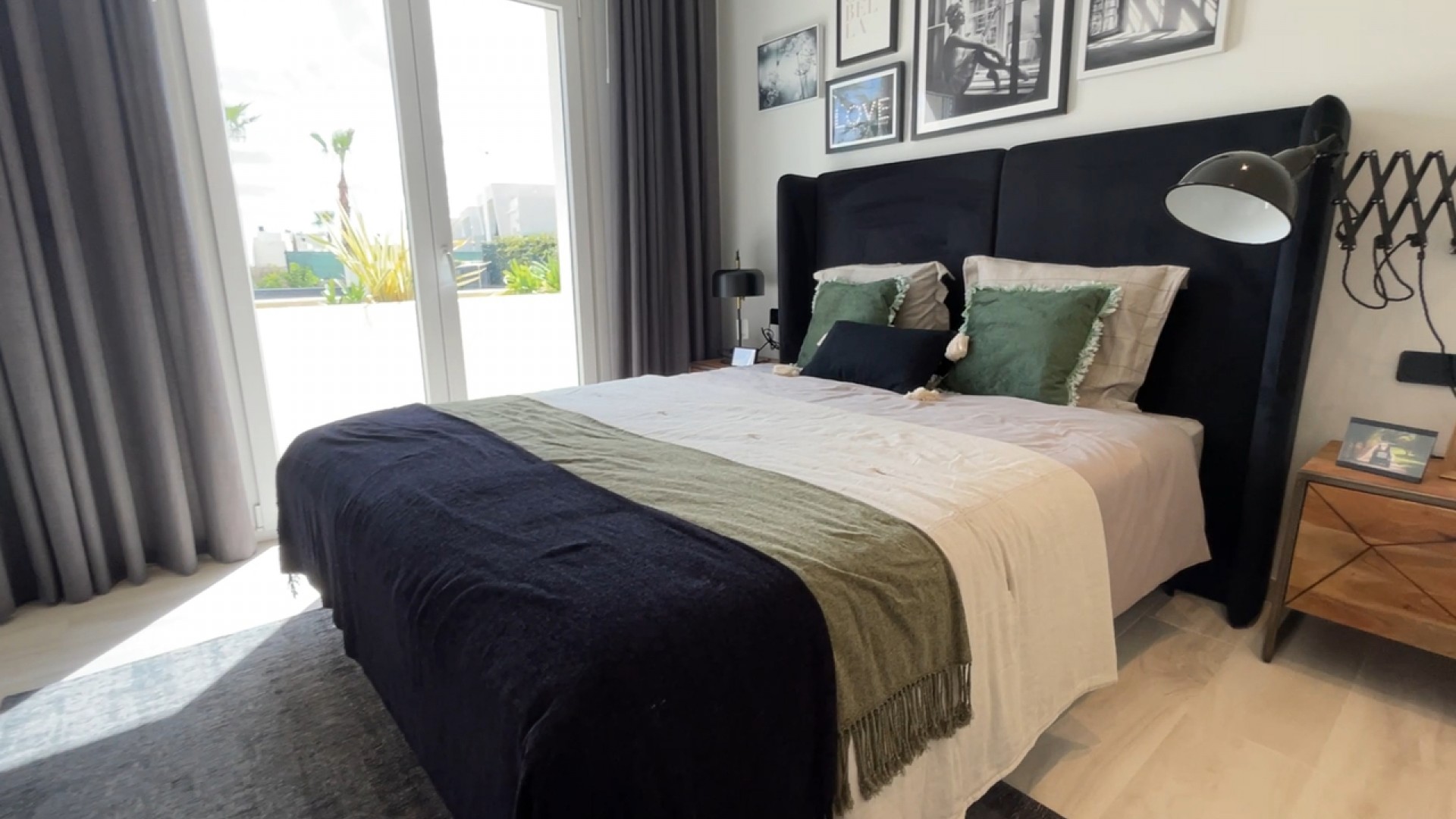 Resale - Freistehende Villa -
Algorfa