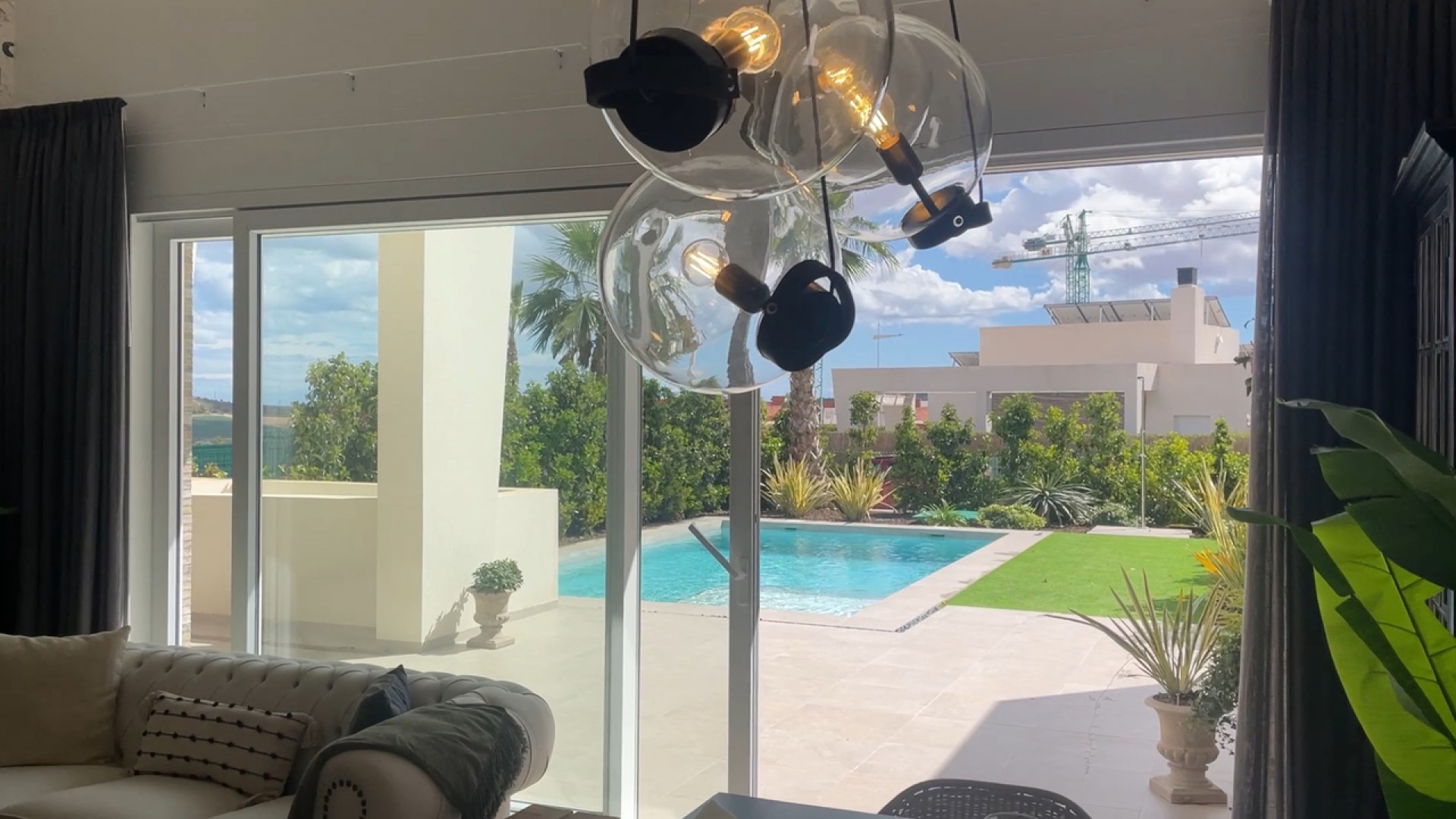 Resale - Freistehende Villa -
Algorfa