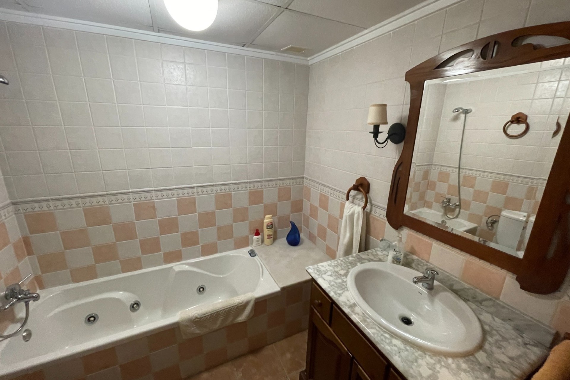 Resale - Freistehende Villa -
Almoradí