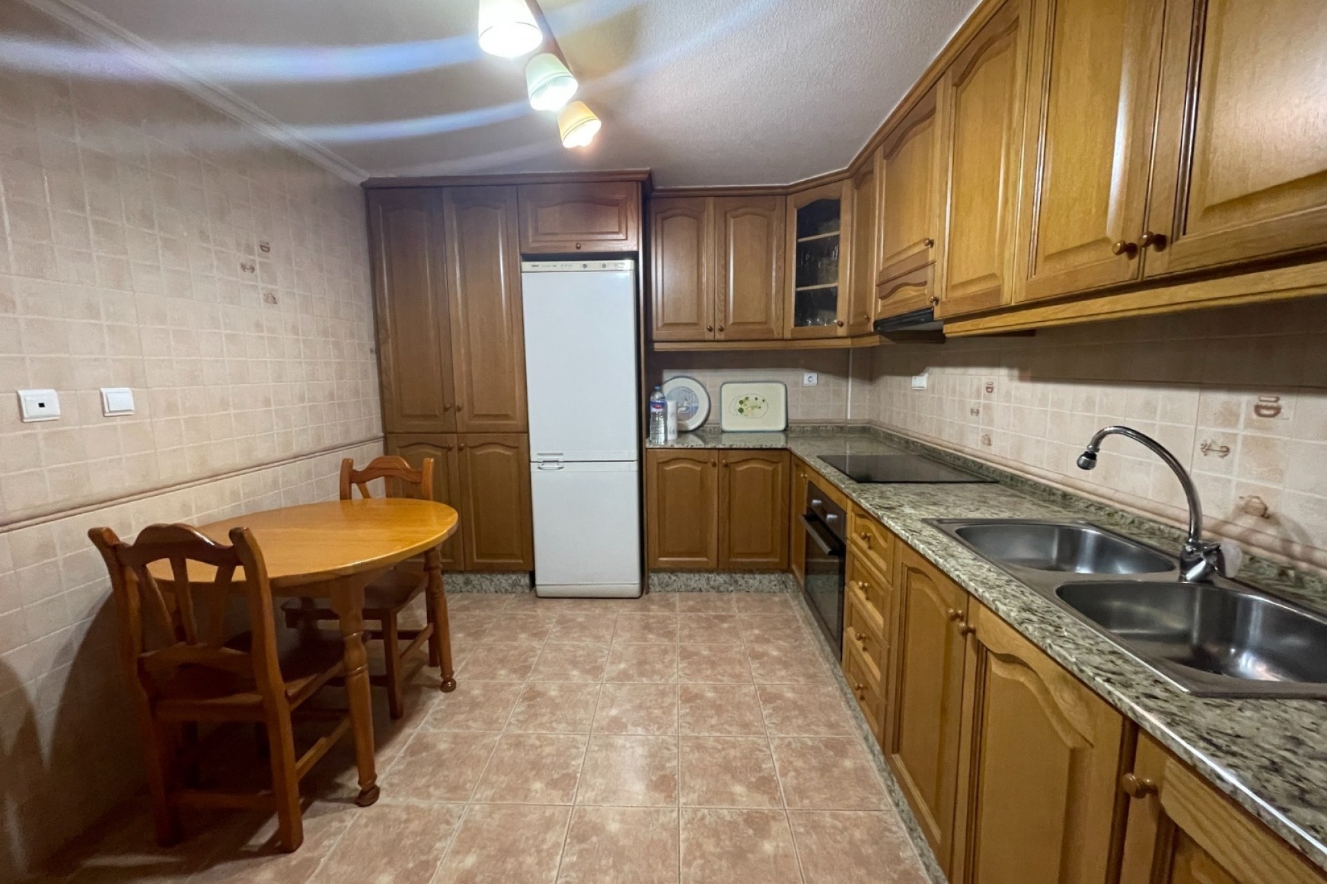 Resale - Freistehende Villa -
Almoradí