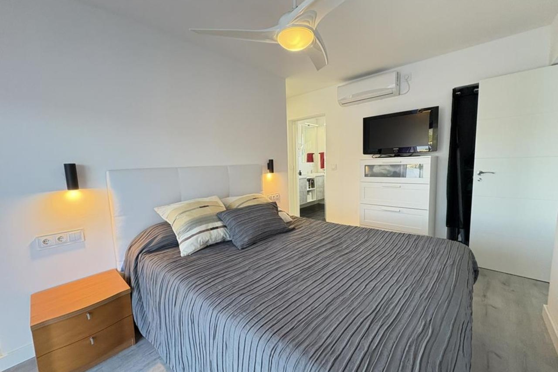 Resale - Freistehende Villa -
Altaona Golf & Country Village - Altaona Golf and Country Village