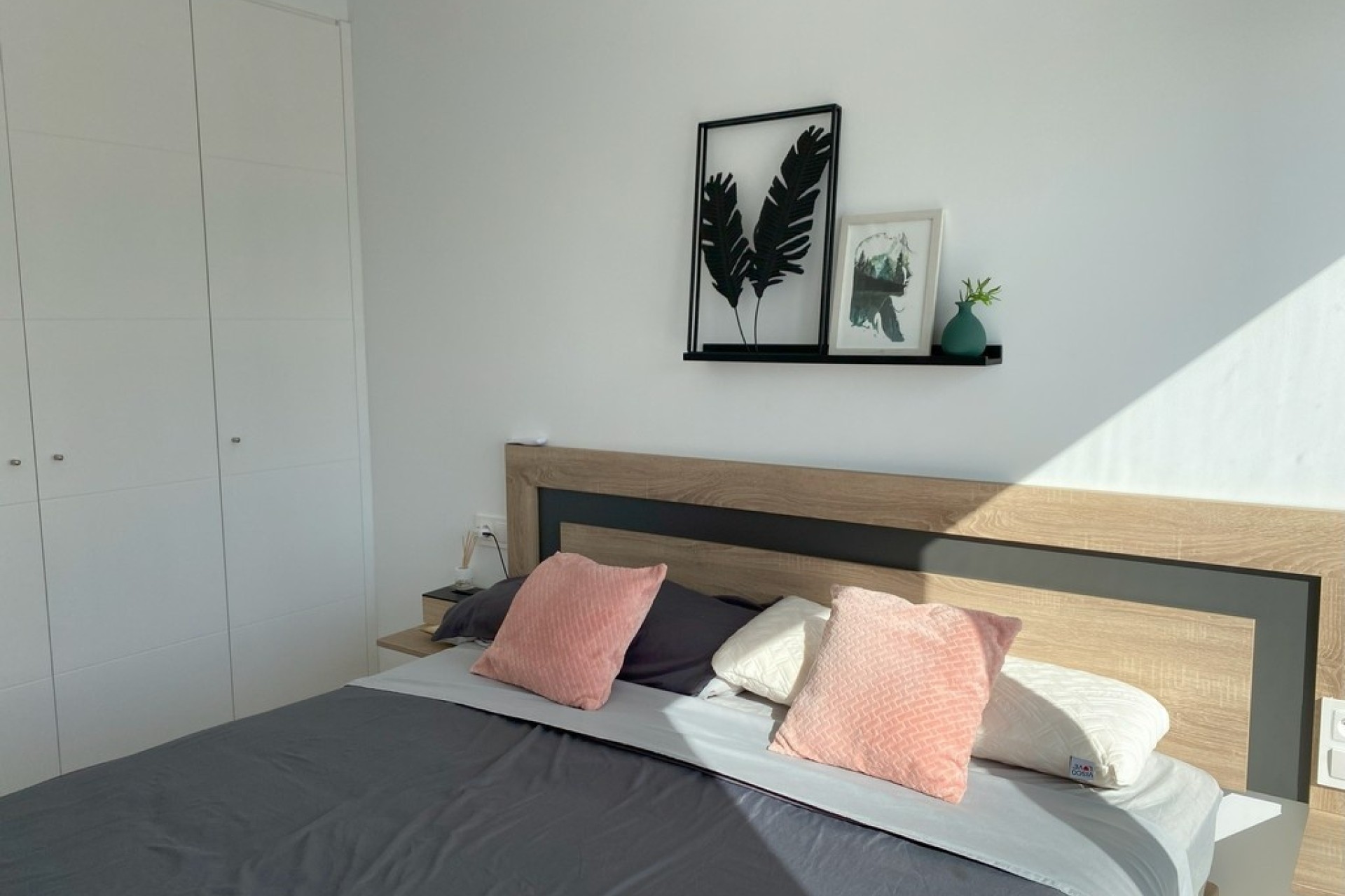 Resale - Freistehende Villa -
Avileses - Inland