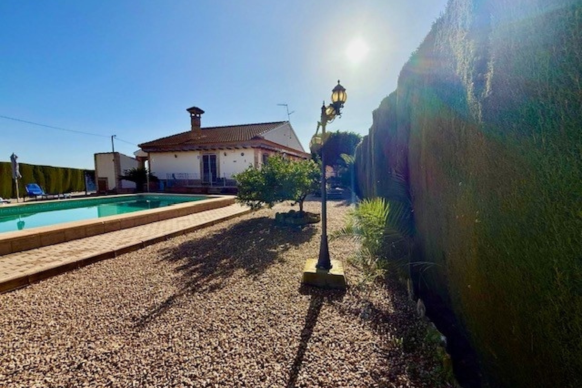 Resale - Freistehende Villa -
Avileses - Inland