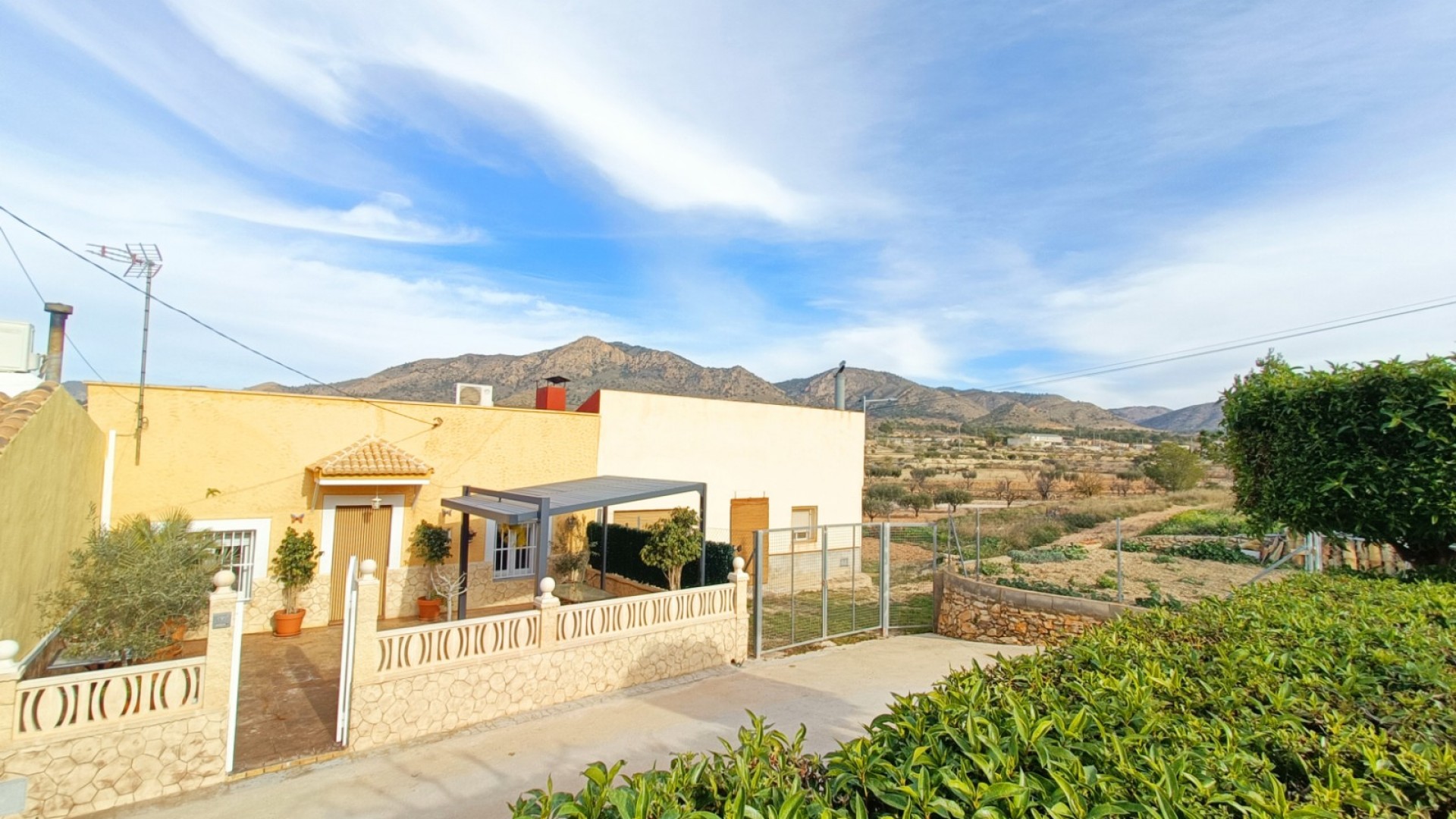 Resale - Freistehende Villa -
Barinas