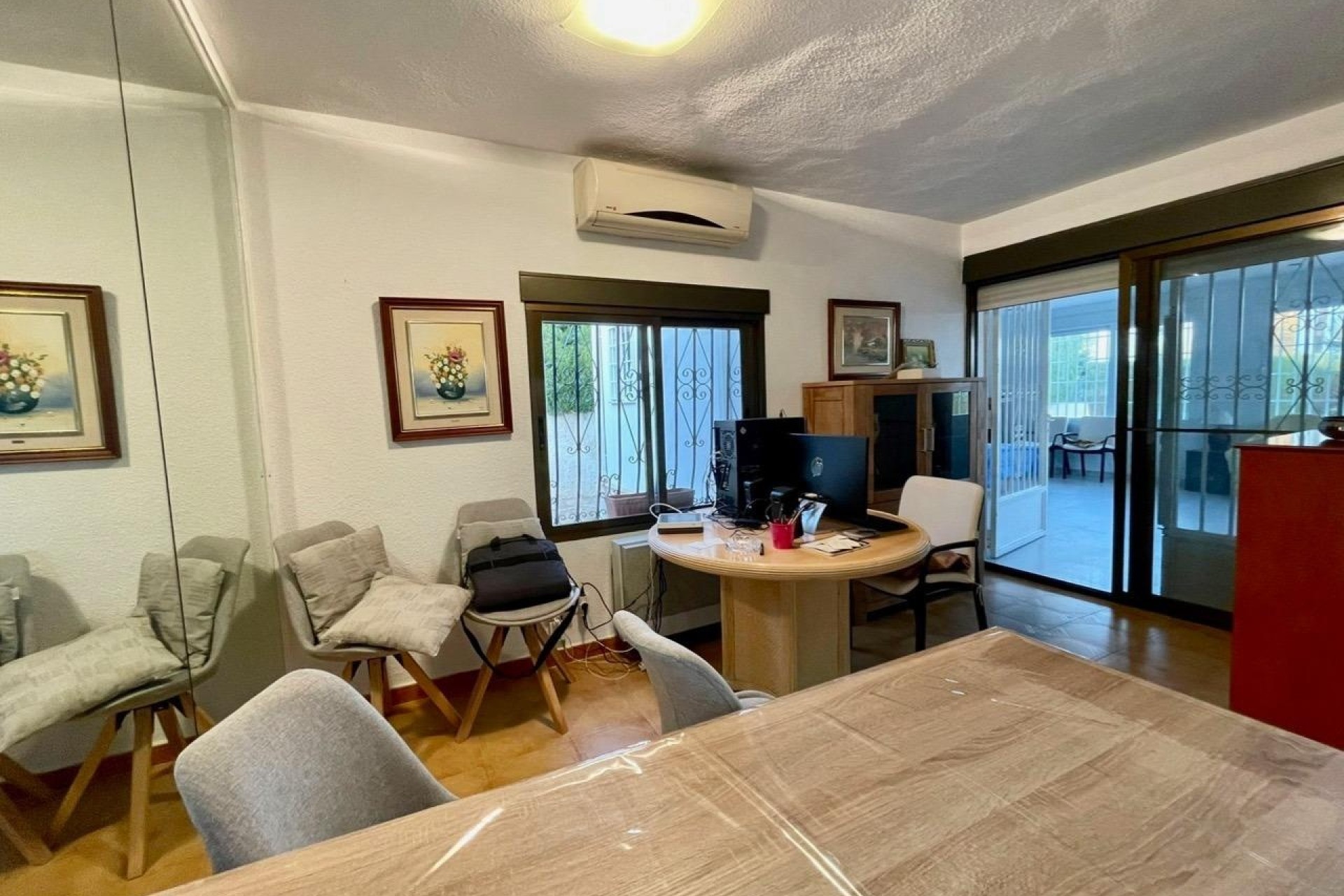 Resale - Freistehende Villa -
Benidorm - Urbanizaciones