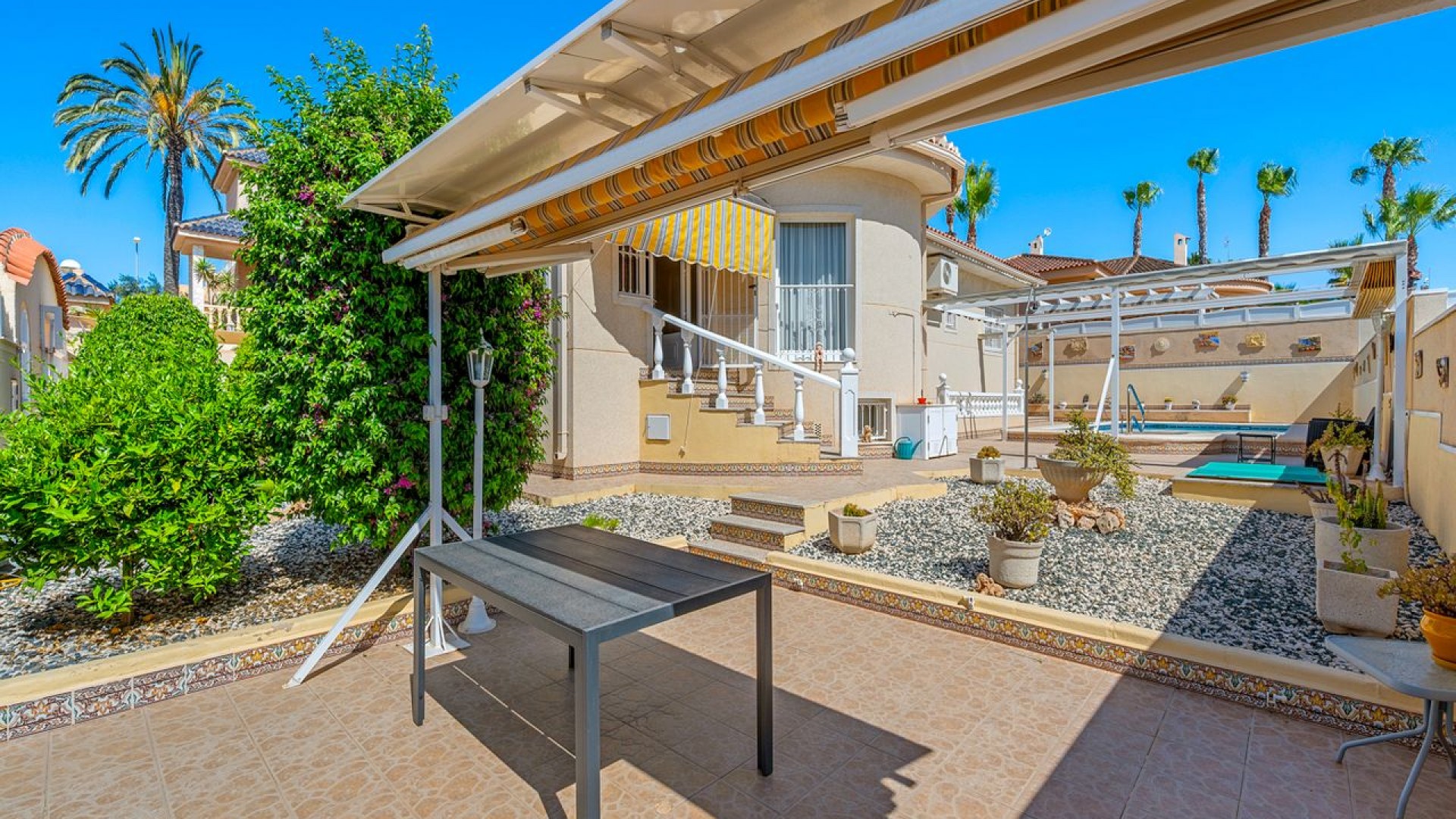 Resale - Freistehende Villa -
Benijofar - Benimar 1