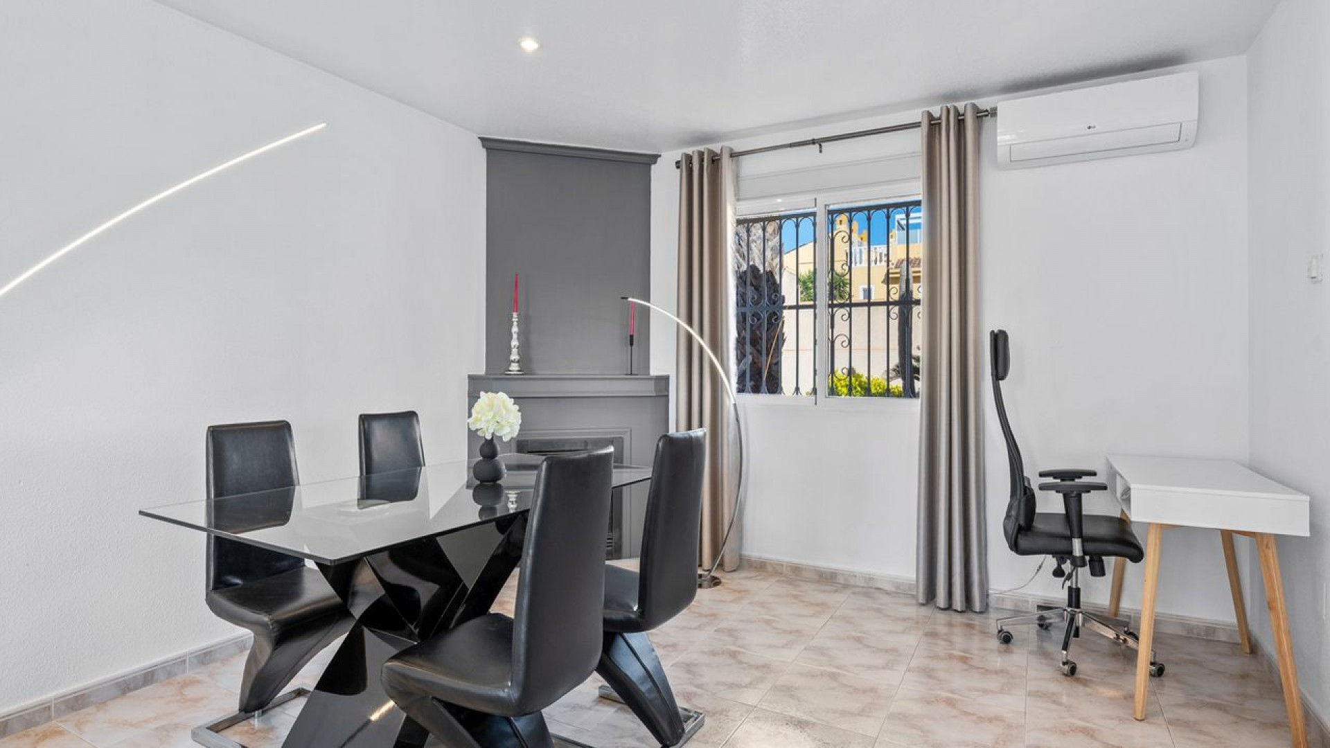 Resale - Freistehende Villa -
Benijofar - Benimar 1