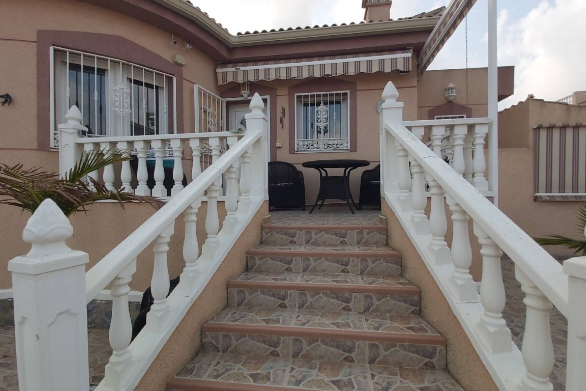Resale - Freistehende Villa -
Benijofar - Benimar