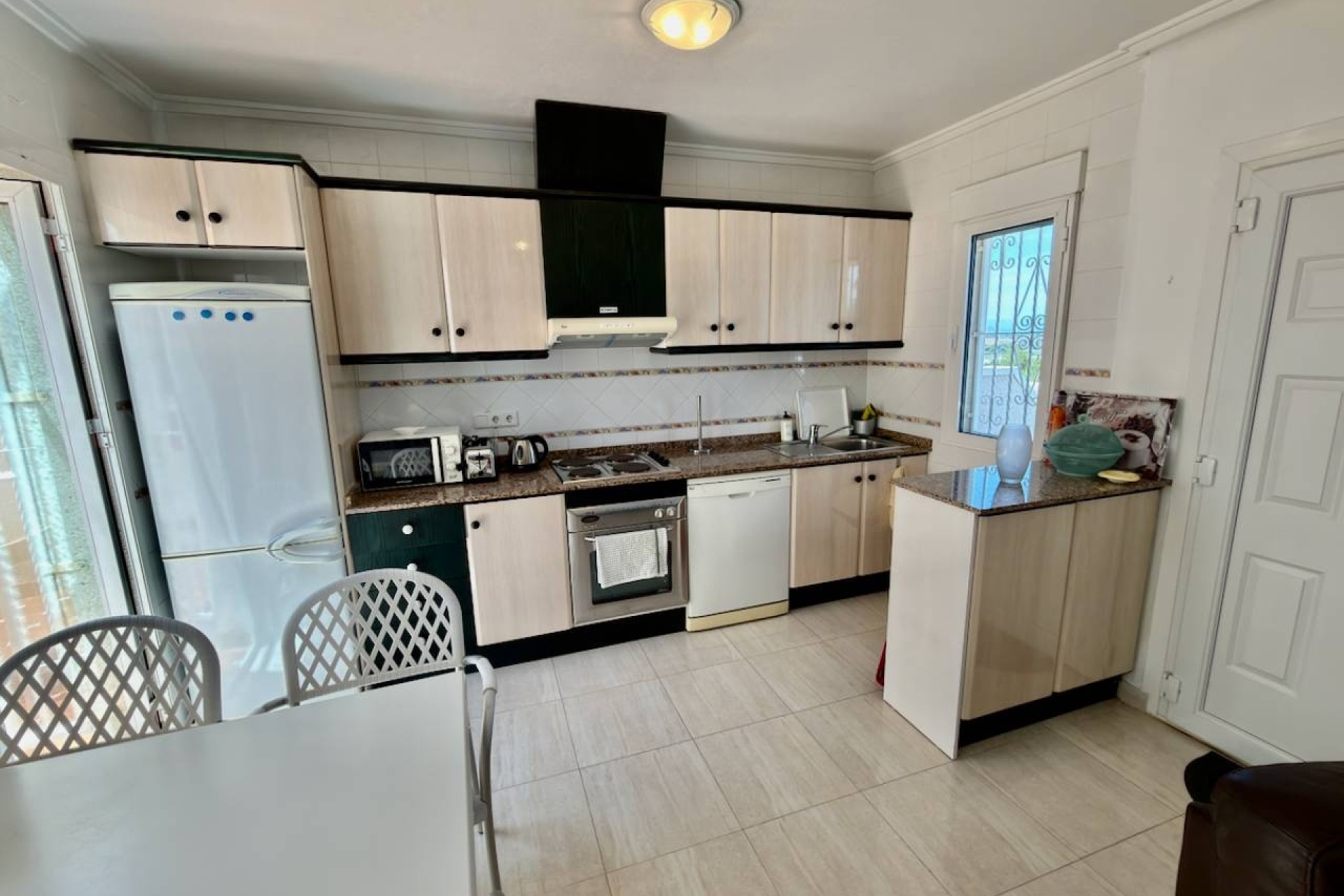 Resale - Freistehende Villa -
Benijofar - Benimar