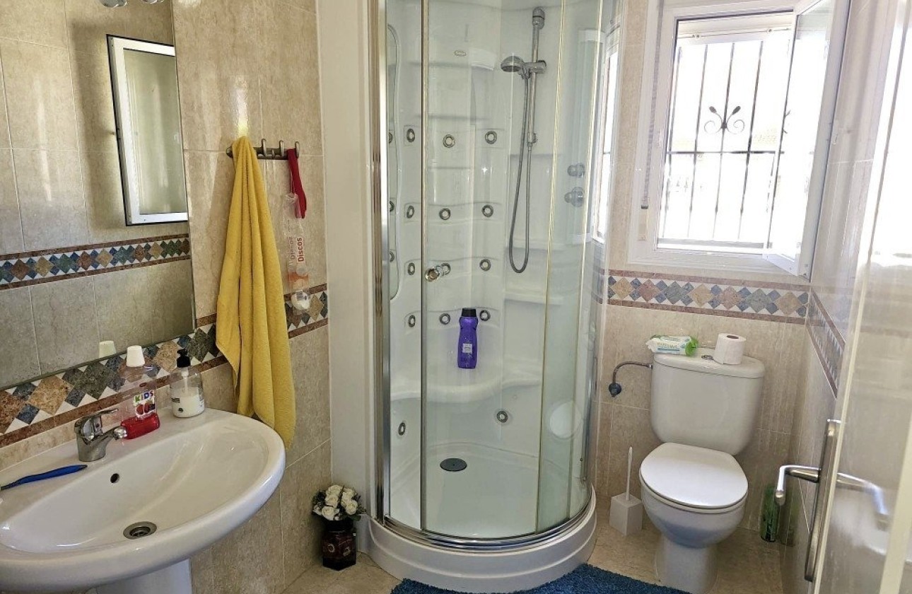 Resale - Freistehende Villa -
Benijofar - Costa Blanca