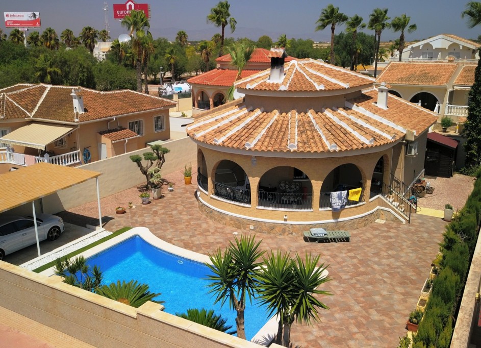 Resale - Freistehende Villa -
Benijofar - Monte Azul
