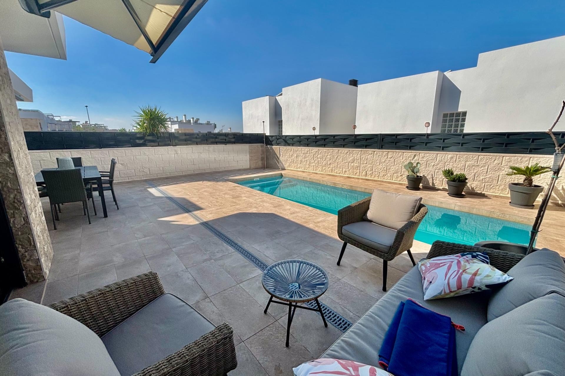Resale - Freistehende Villa -
Benijofar - Pueblo 4