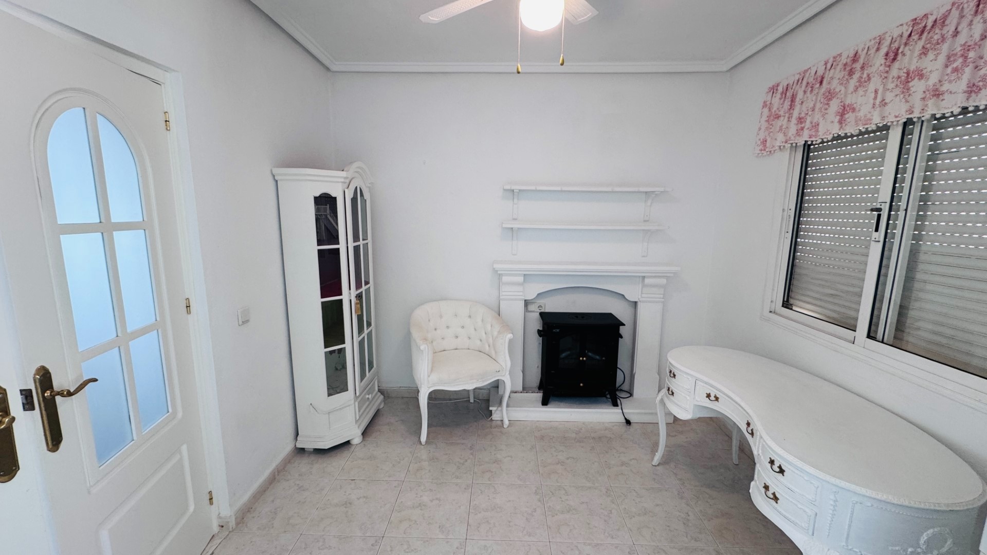 Resale - Freistehende Villa -
Benijofar