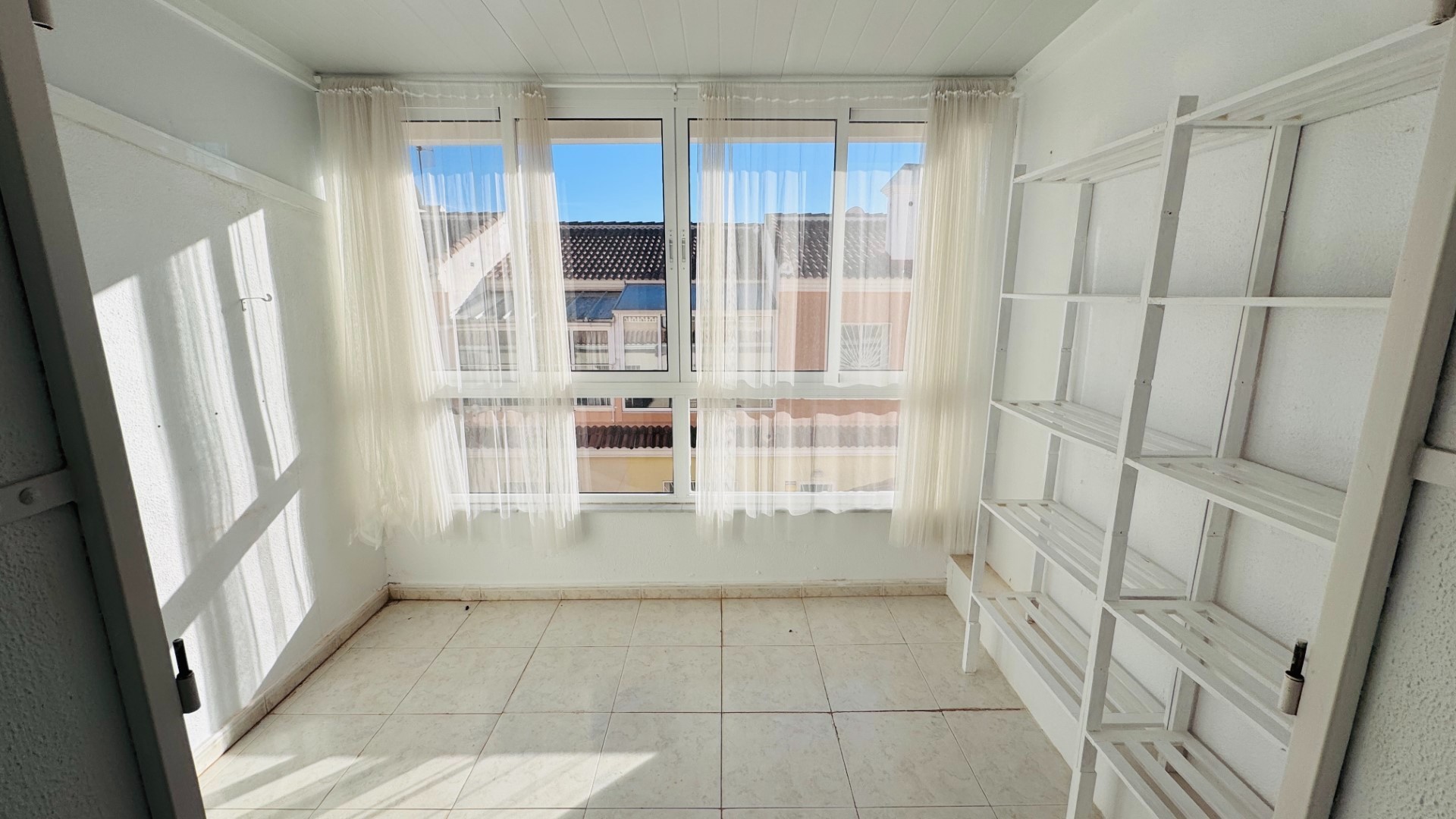 Resale - Freistehende Villa -
Benijofar