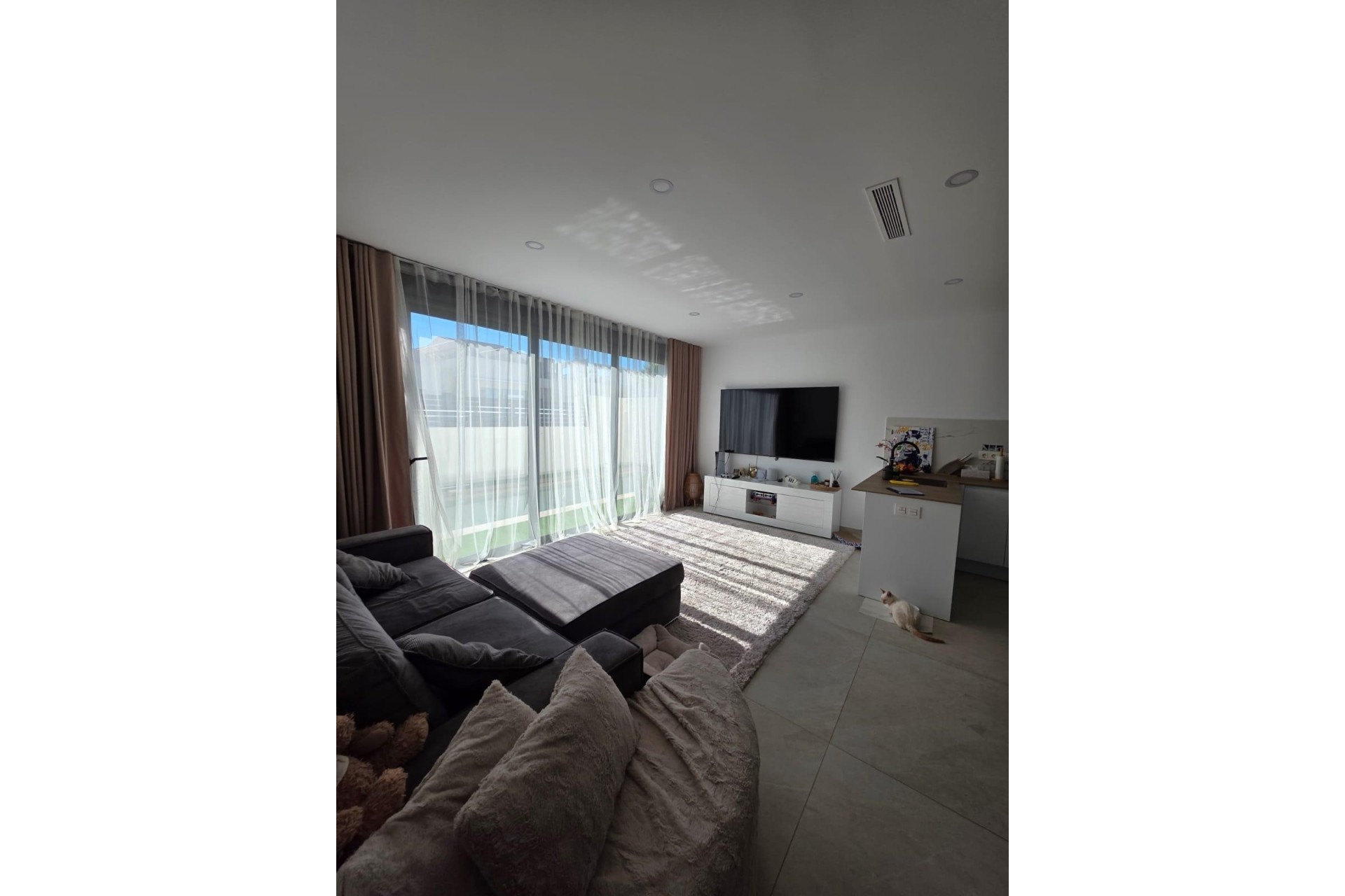 Resale - Freistehende Villa -
Benijofar