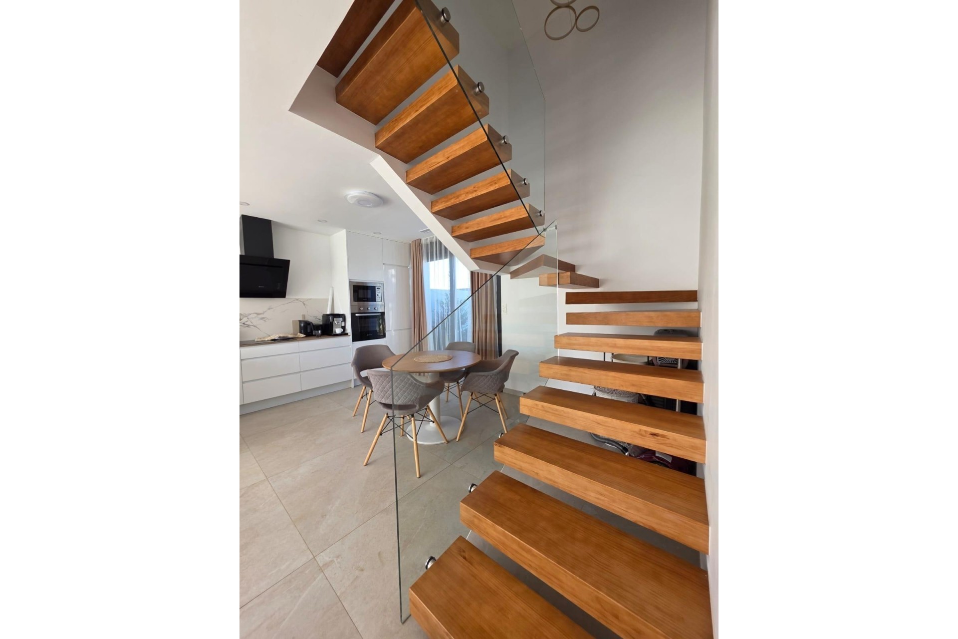 Resale - Freistehende Villa -
Benijofar