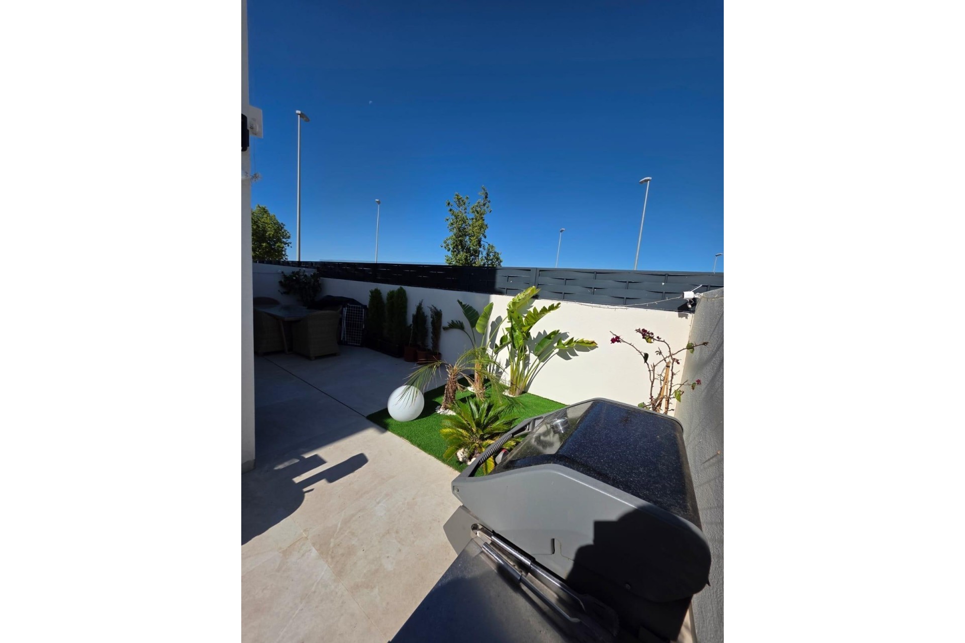 Resale - Freistehende Villa -
Benijofar