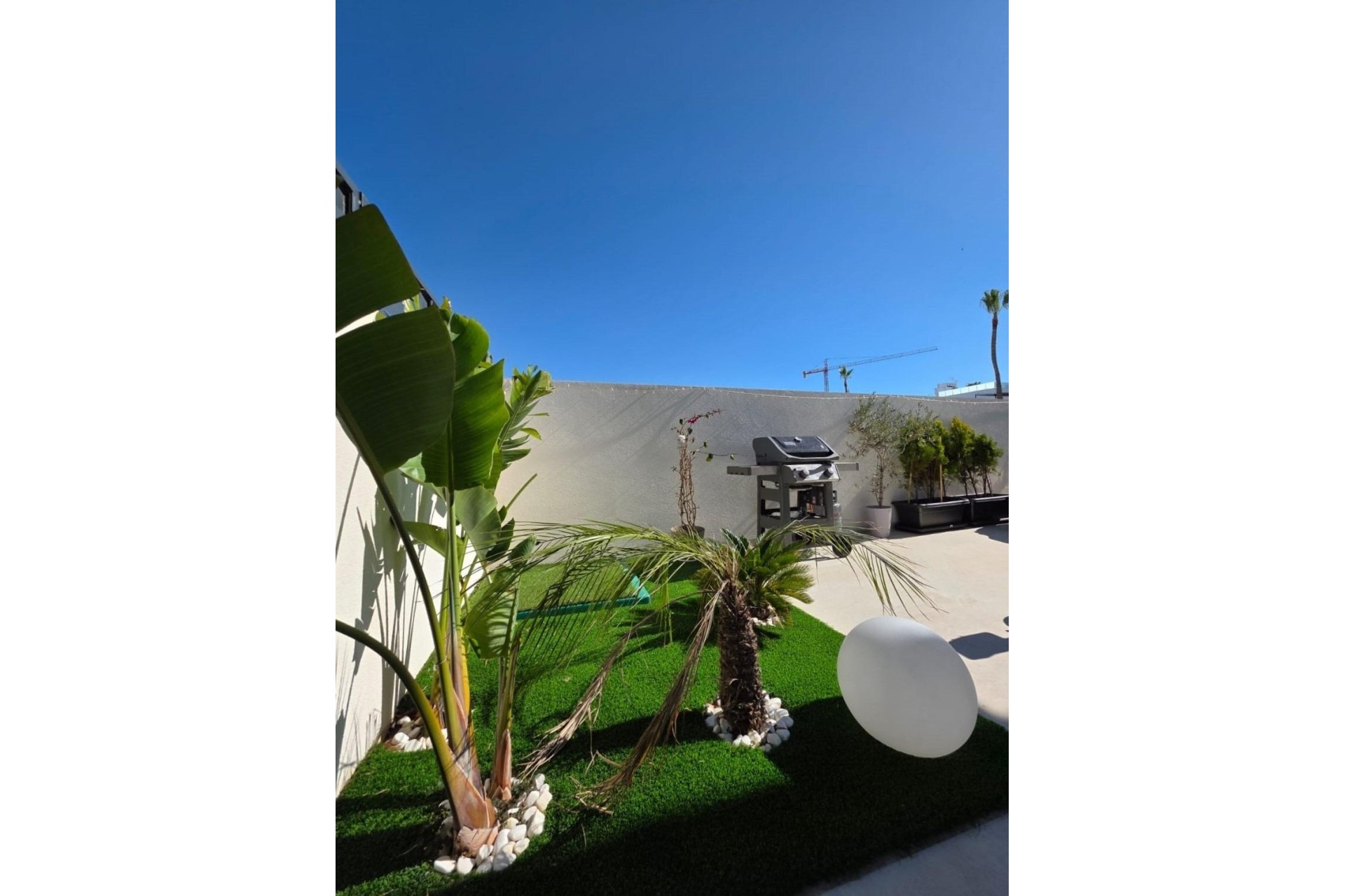 Resale - Freistehende Villa -
Benijofar