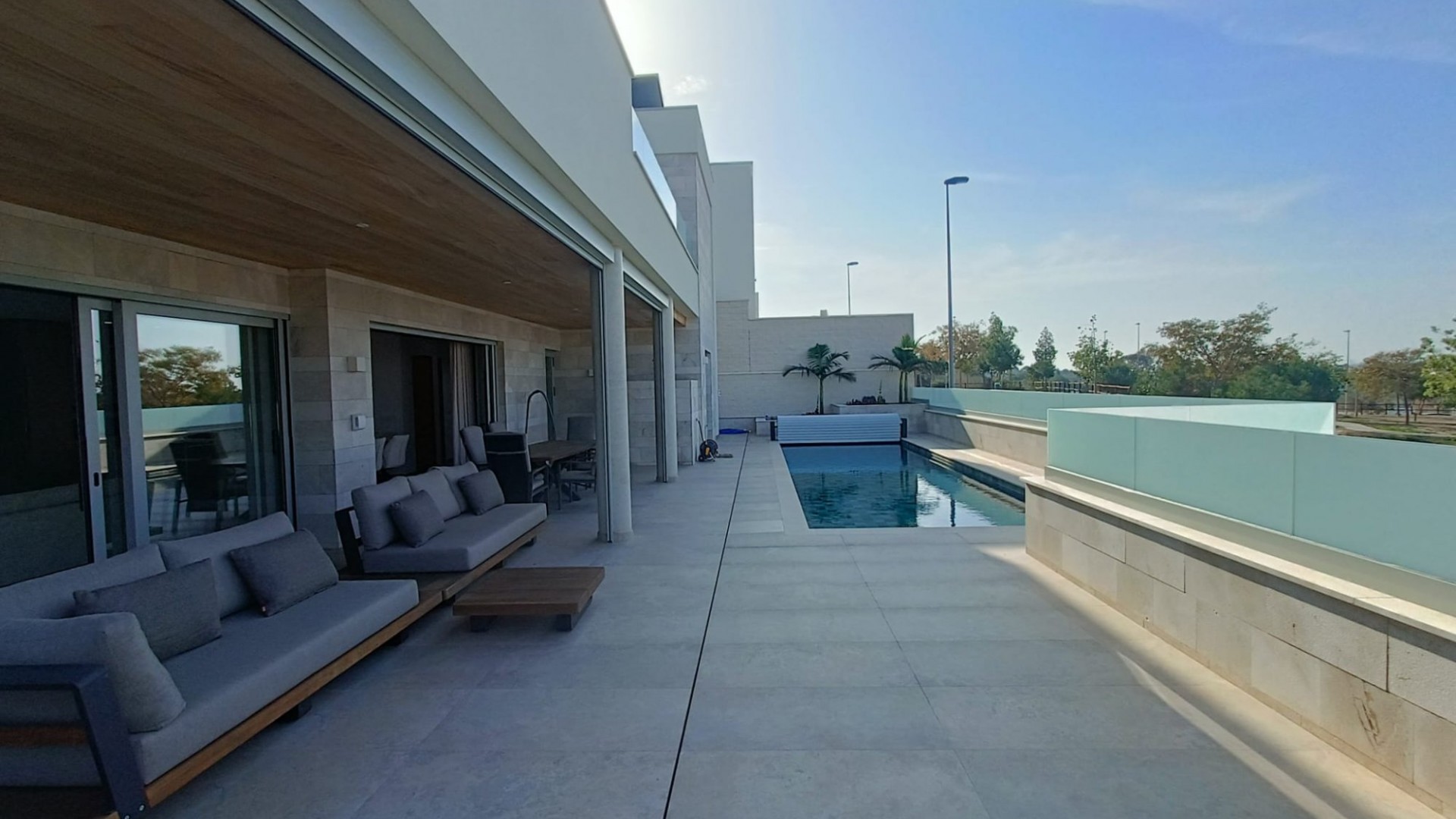 Resale - Freistehende Villa -
Benijofar