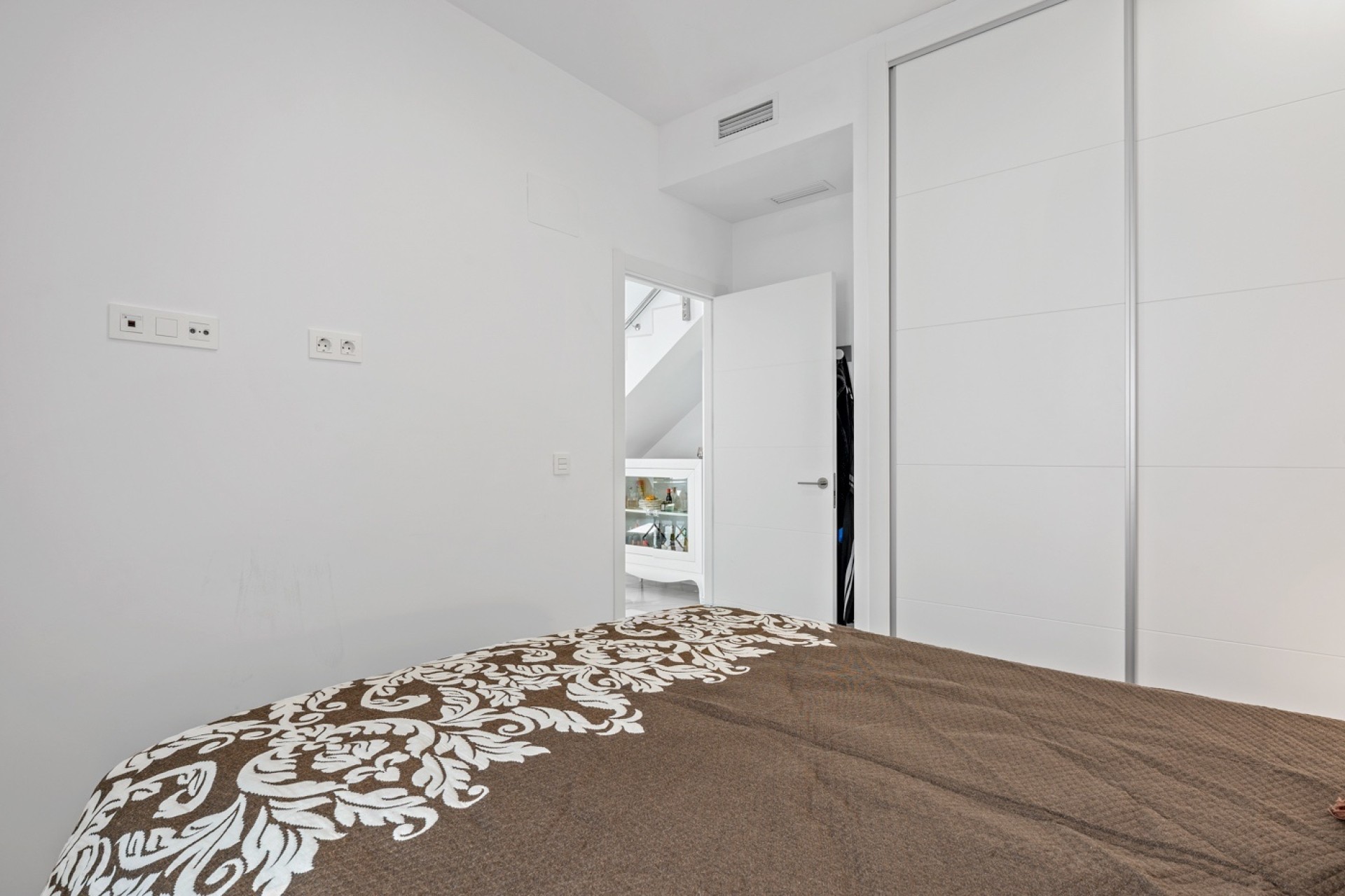 Resale - Freistehende Villa -
Benijofar