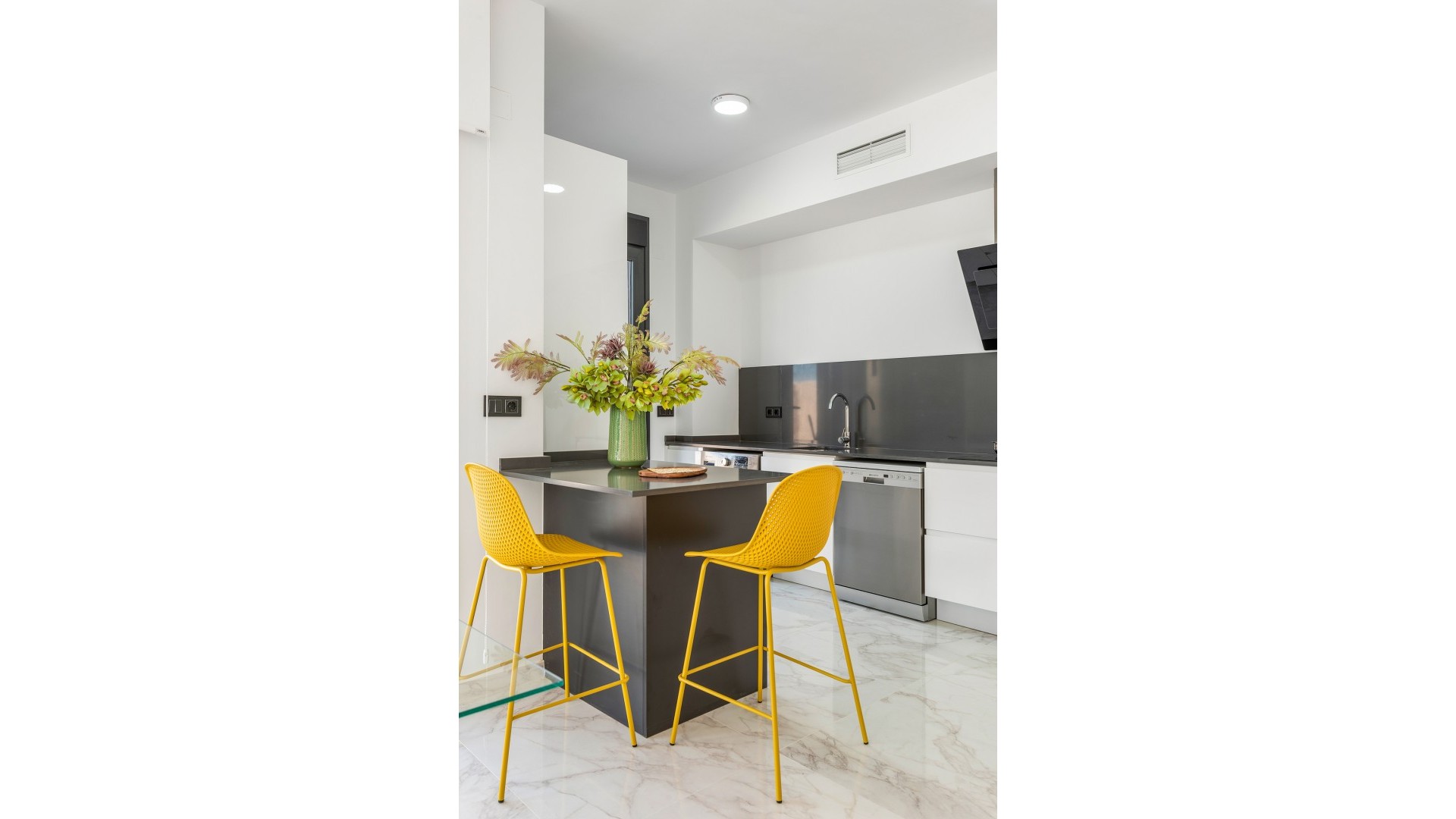 Resale - Freistehende Villa -
Benijofar