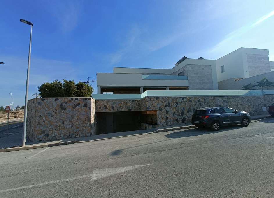 Resale - Freistehende Villa -
Benijofar