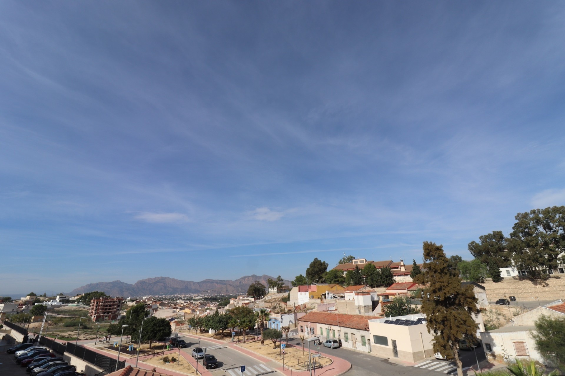 Resale - Freistehende Villa -
Bigastro