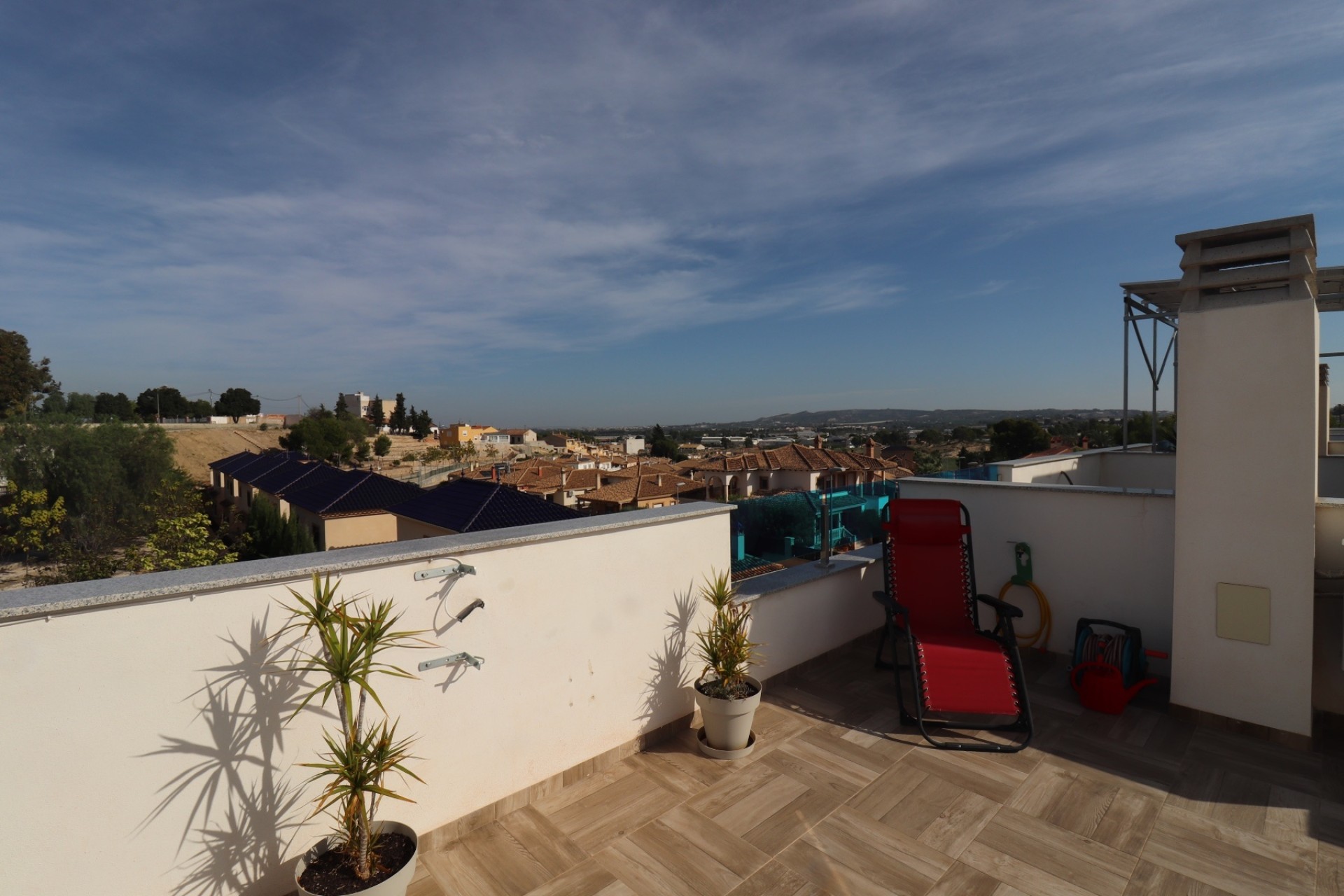 Resale - Freistehende Villa -
Bigastro