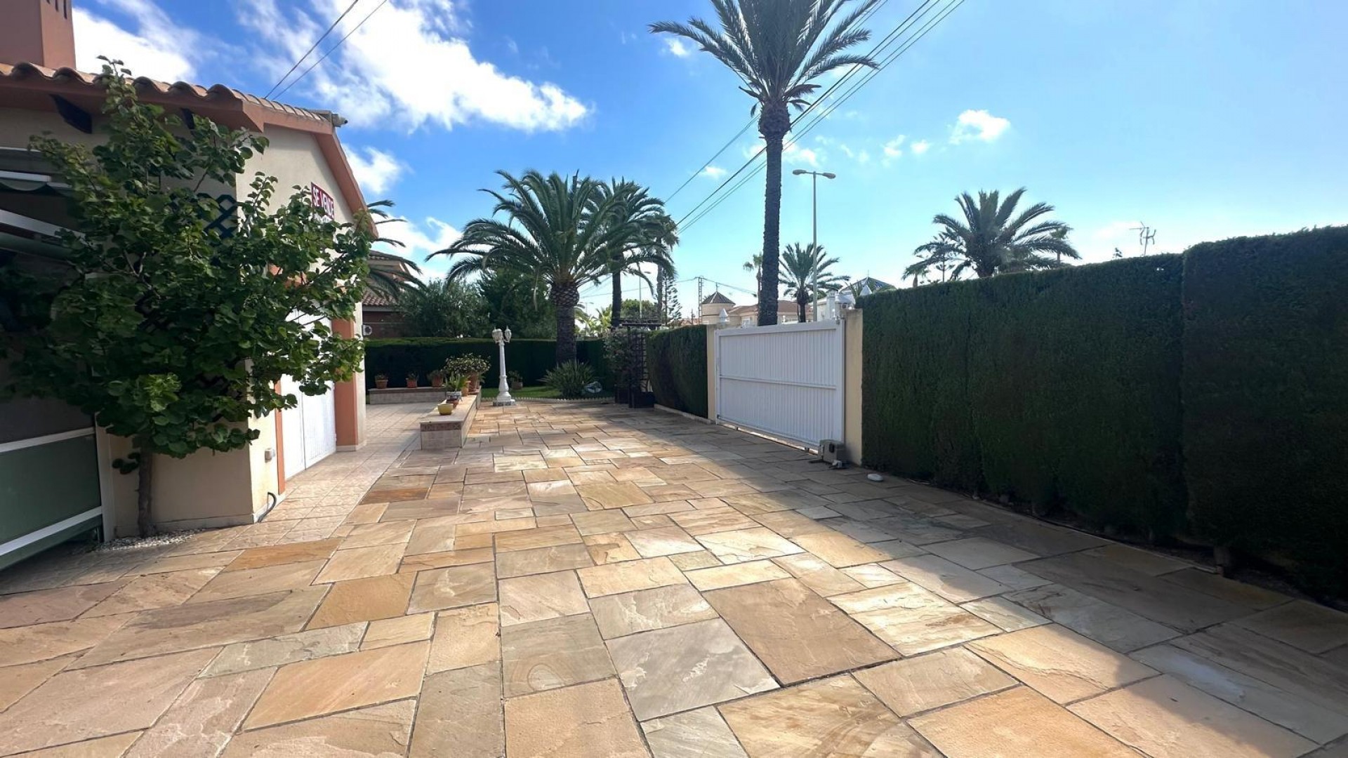 Resale - Freistehende Villa -
Cabo Roig - Costa blanca