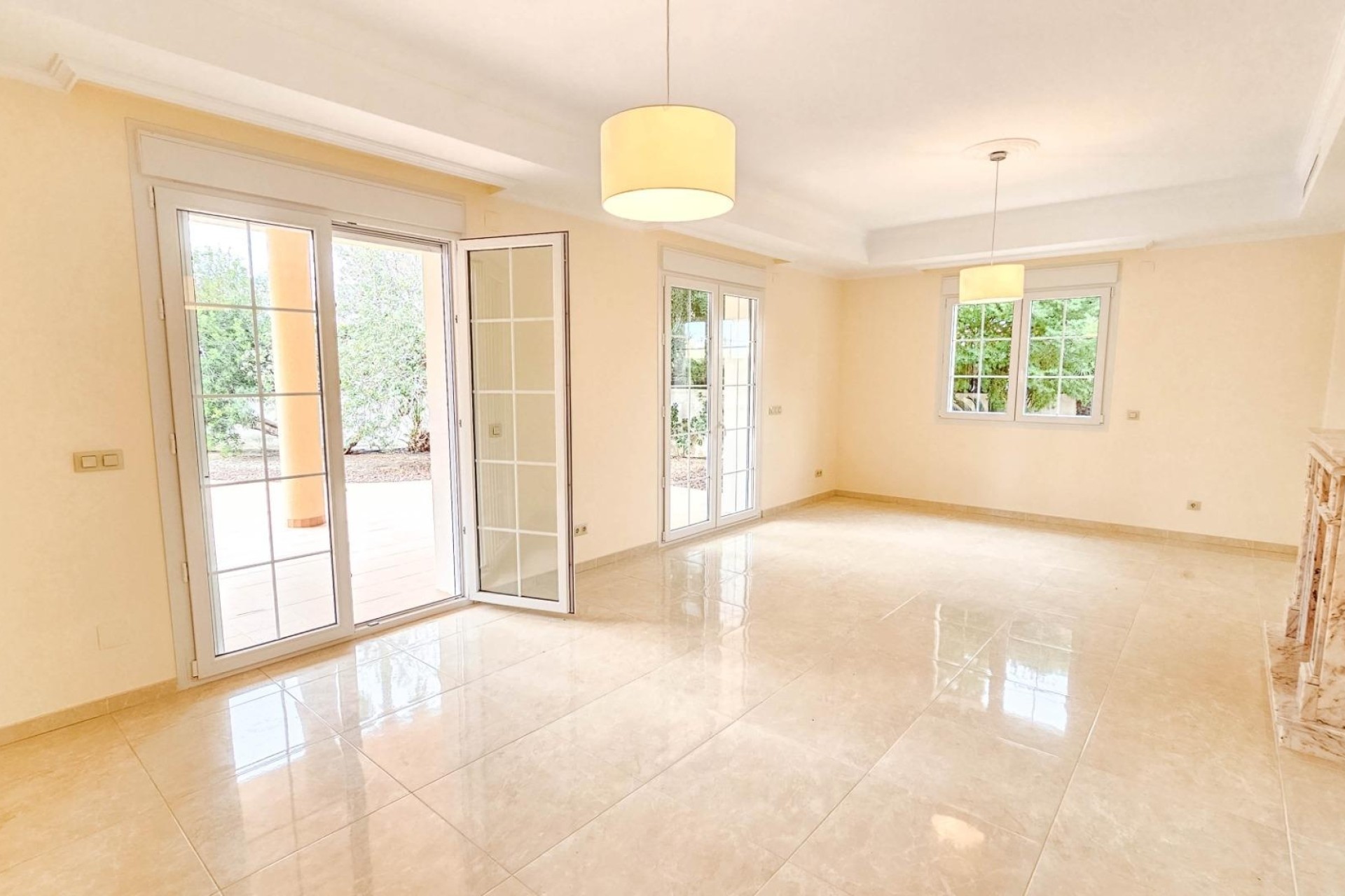 Resale - Freistehende Villa -
Cabo Roig