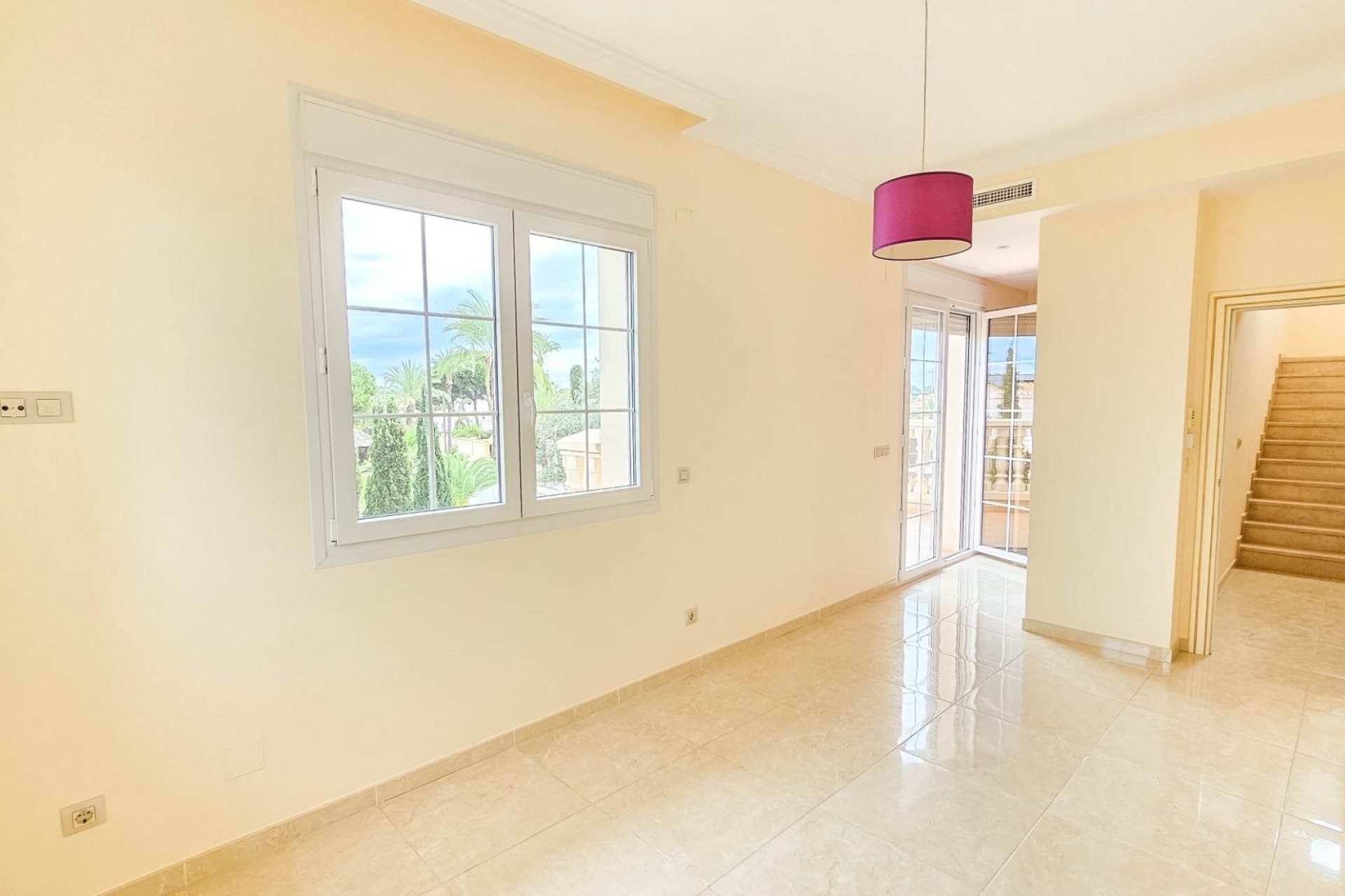 Resale - Freistehende Villa -
Cabo Roig