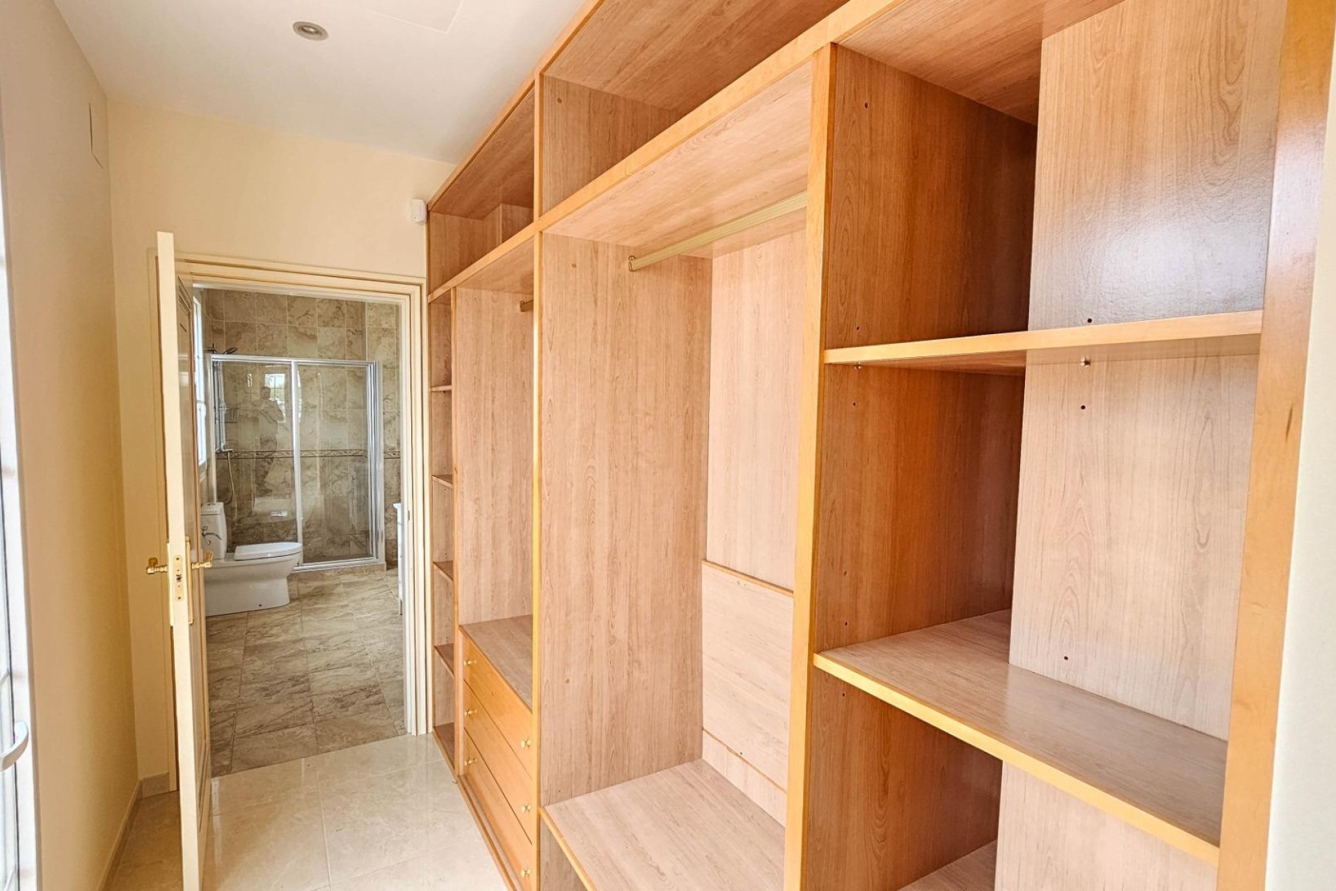Resale - Freistehende Villa -
Cabo Roig