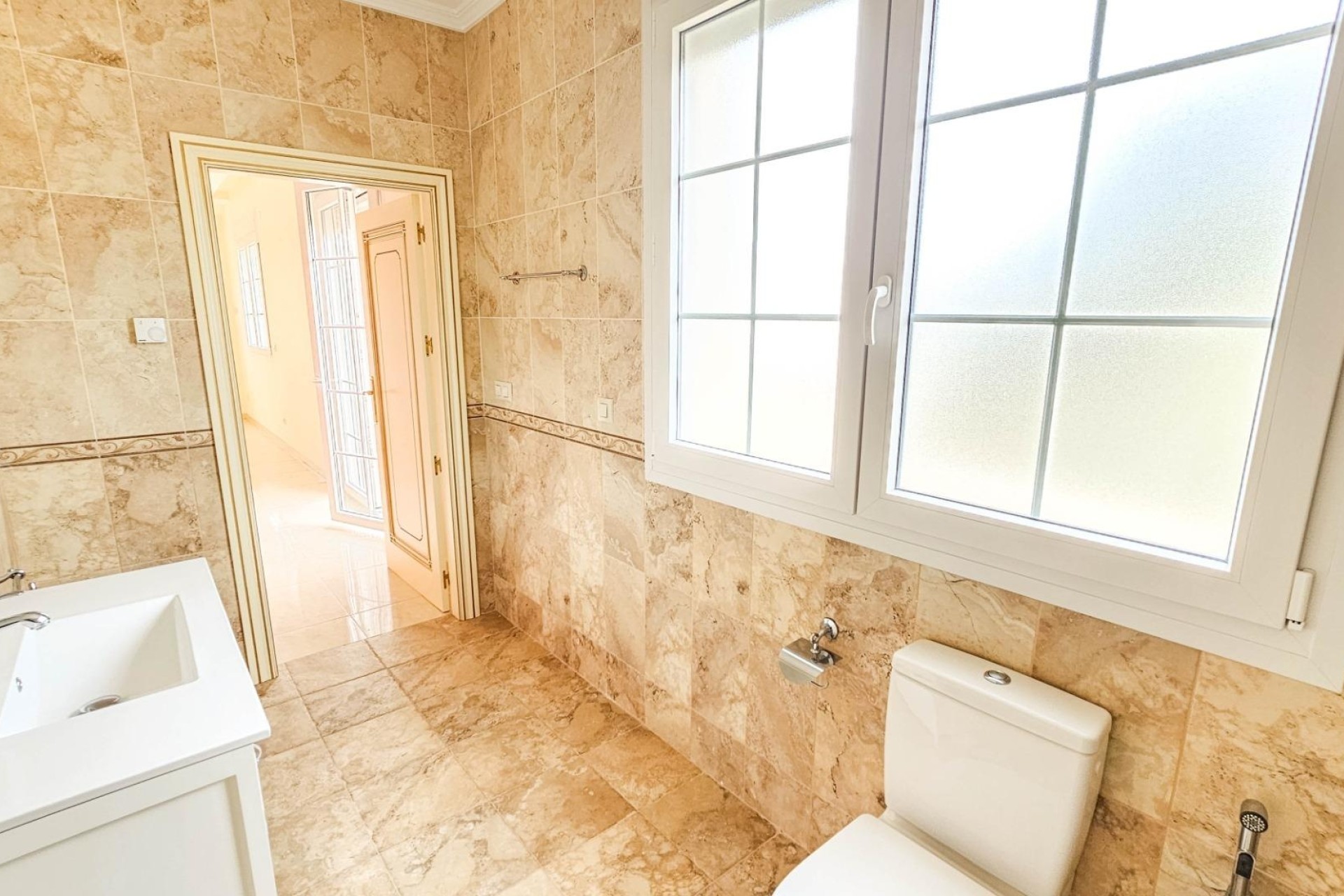 Resale - Freistehende Villa -
Cabo Roig