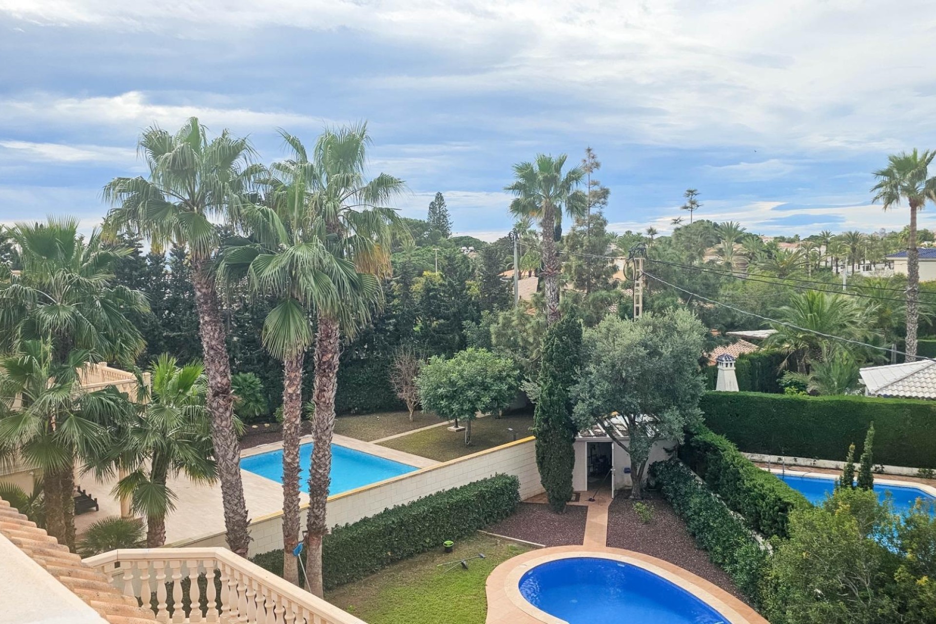 Resale - Freistehende Villa -
Cabo Roig