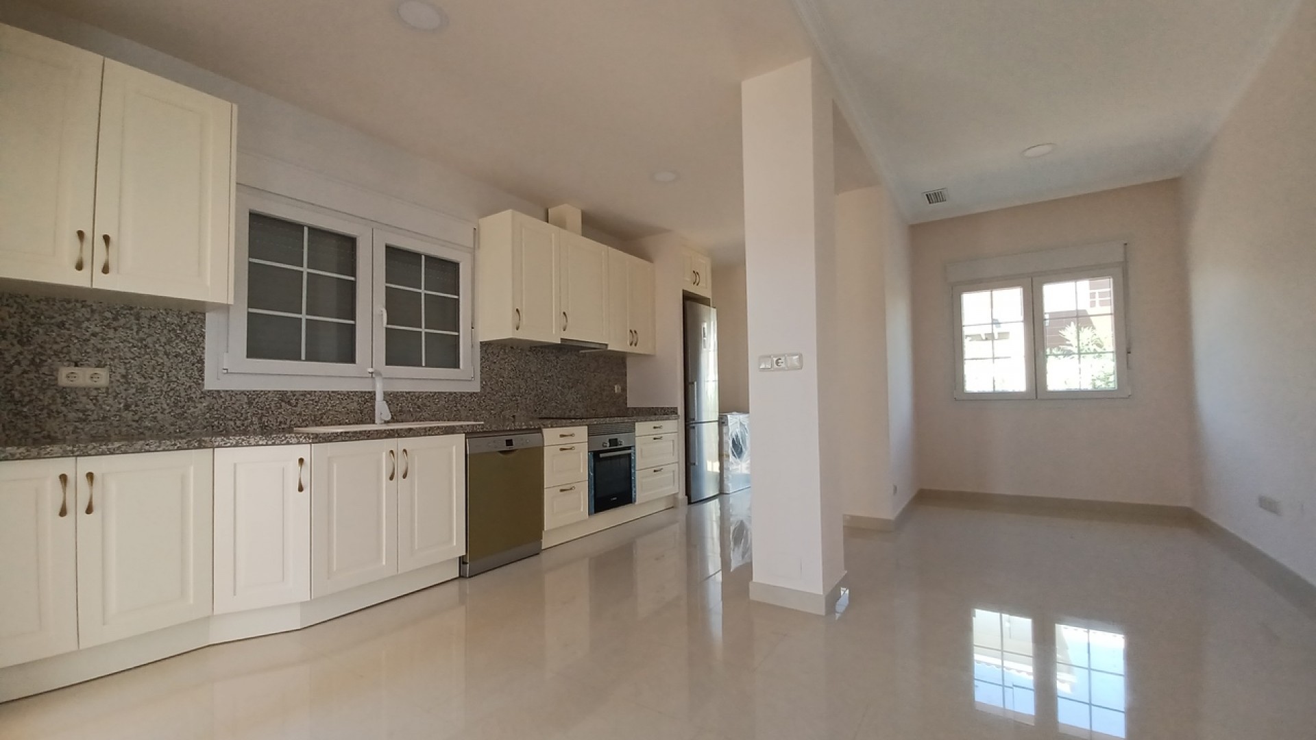 Resale - Freistehende Villa -
Cabo Roig