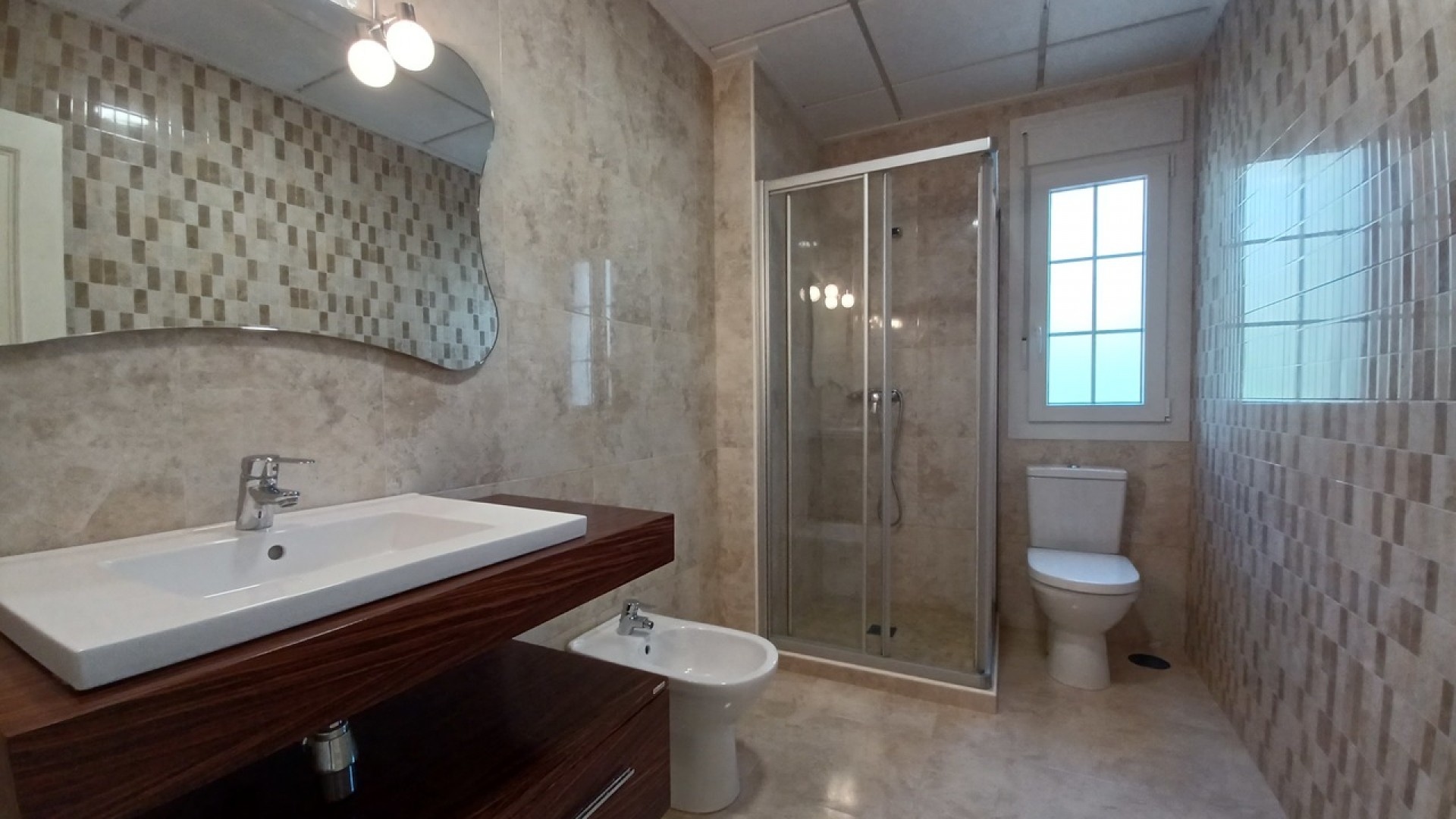 Resale - Freistehende Villa -
Cabo Roig