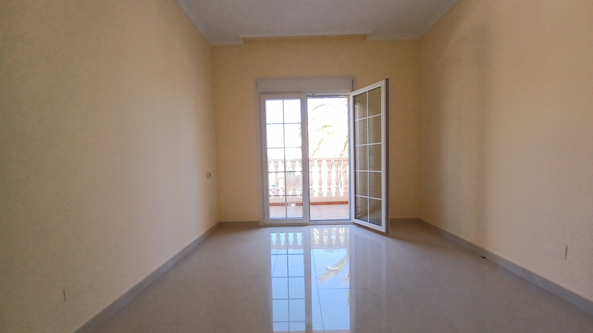 Resale - Freistehende Villa -
Cabo Roig