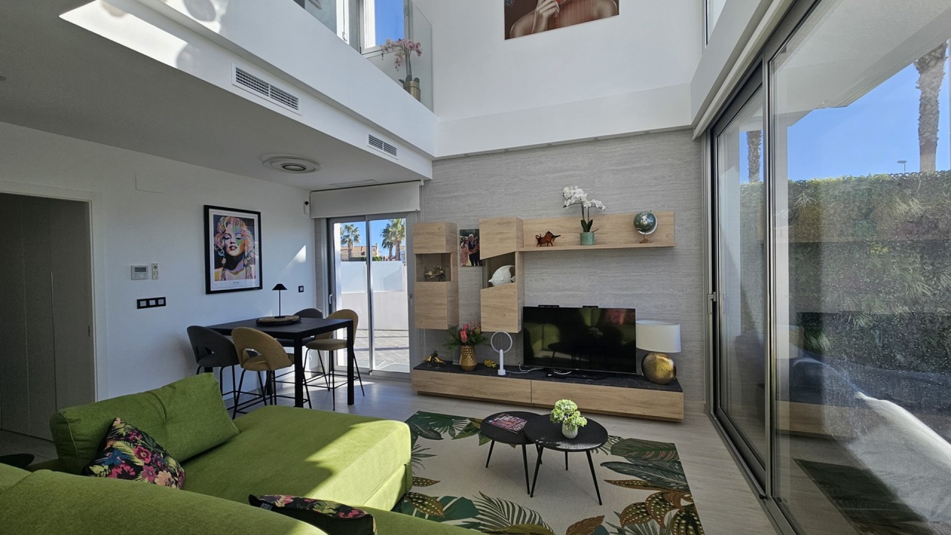 Resale - Freistehende Villa -
Cabo Roig