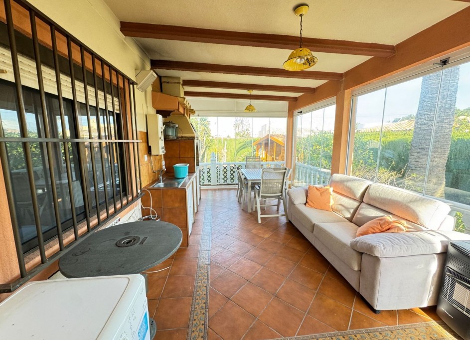 Resale - Freistehende Villa -
Cabo Roig