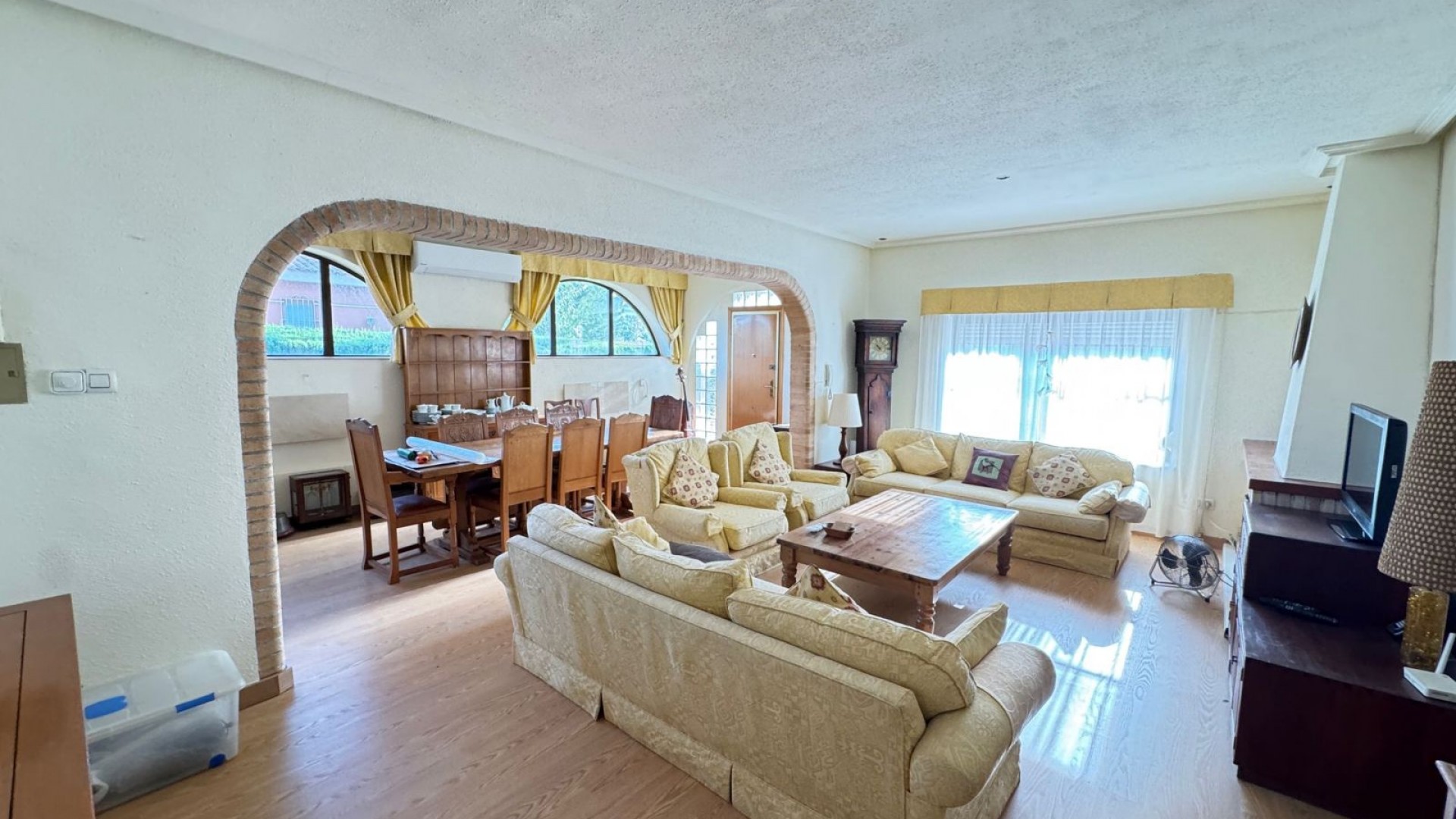 Resale - Freistehende Villa -
Cabo Roig