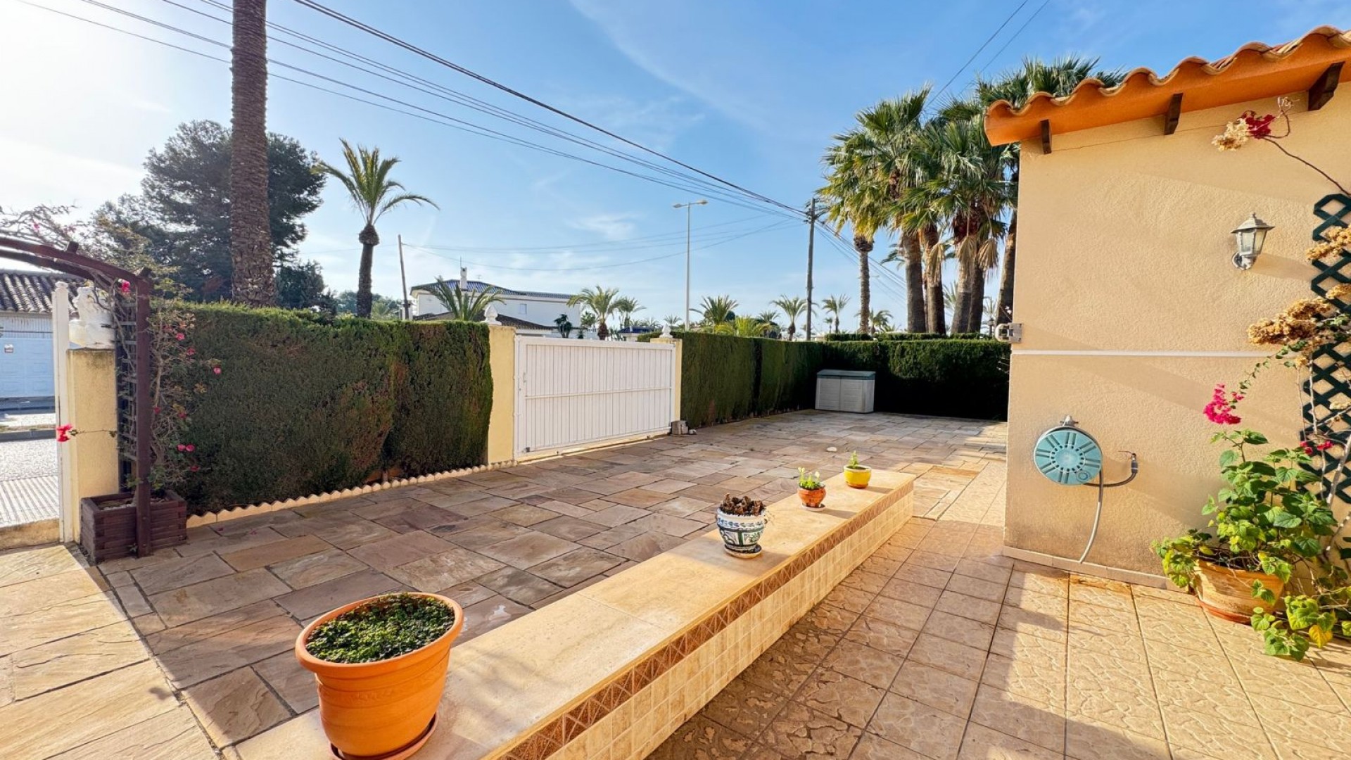 Resale - Freistehende Villa -
Cabo Roig